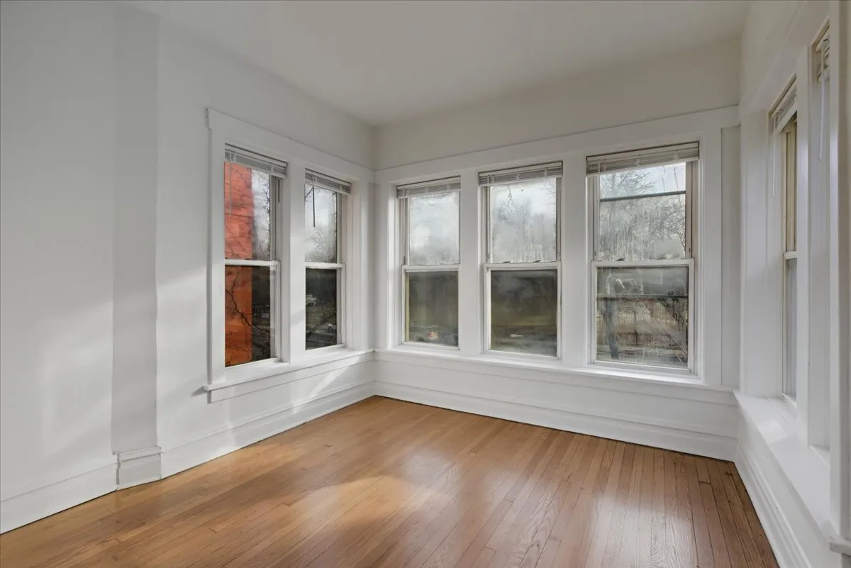 3818 W Irving Park Rd, ,  60618, USA 60618-unit#2-Chicago-IL