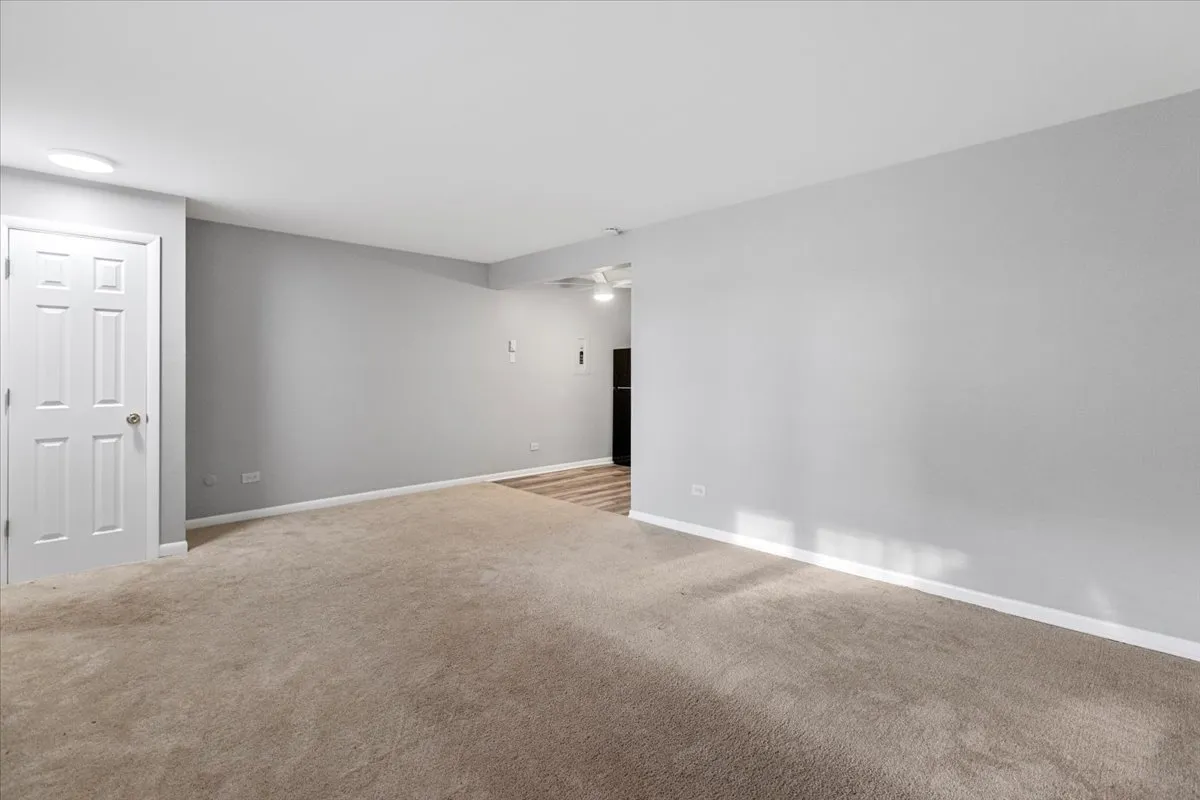 6256 W 64th Pl, ,  60638, USA 60638-unit#202-Chicago-IL