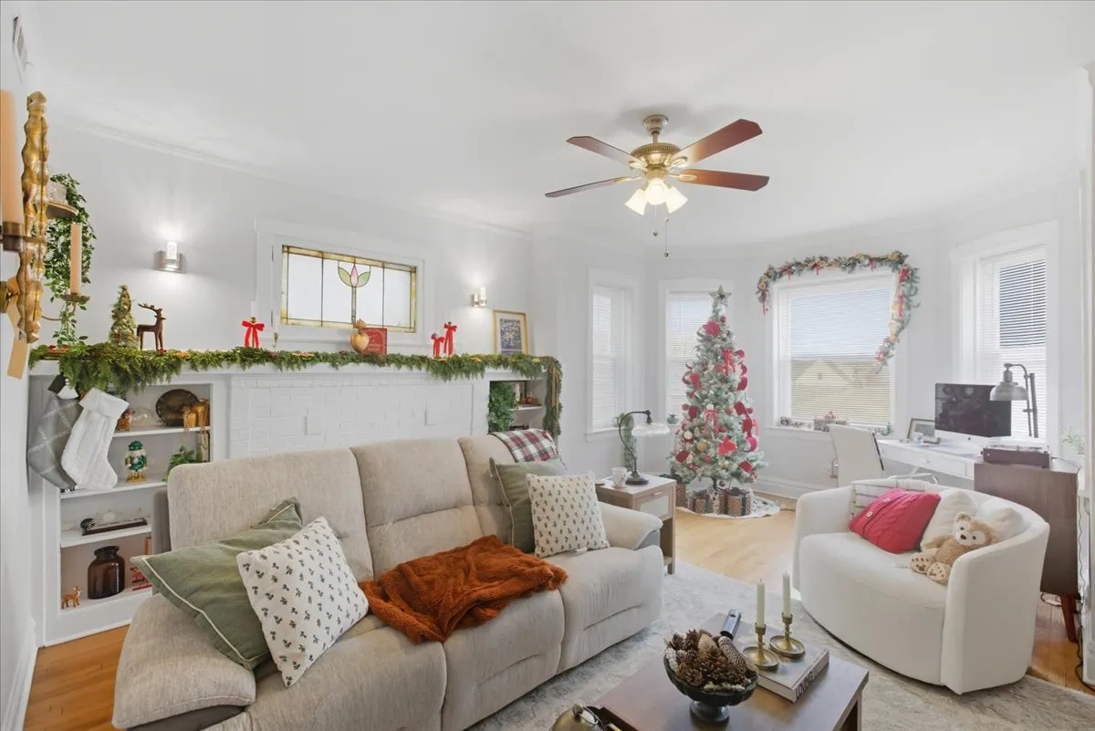 1123 N Christiana Ave, , 60651, USA 60640-unit#2S-Chicago-IL