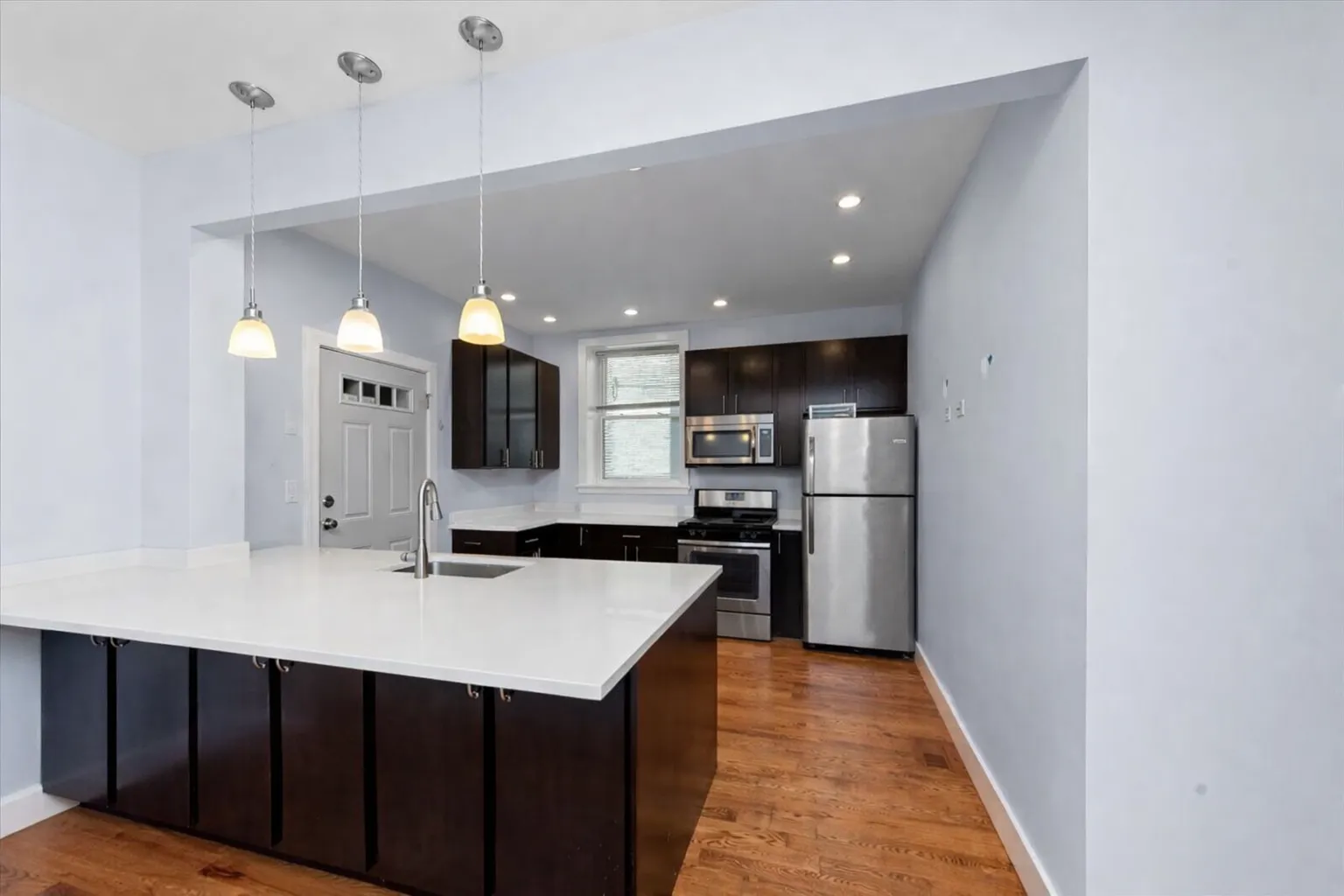 4912 N Washtenaw Ave, Chicago,  60625, USA 60625-unit#1-CHICAGO-IL