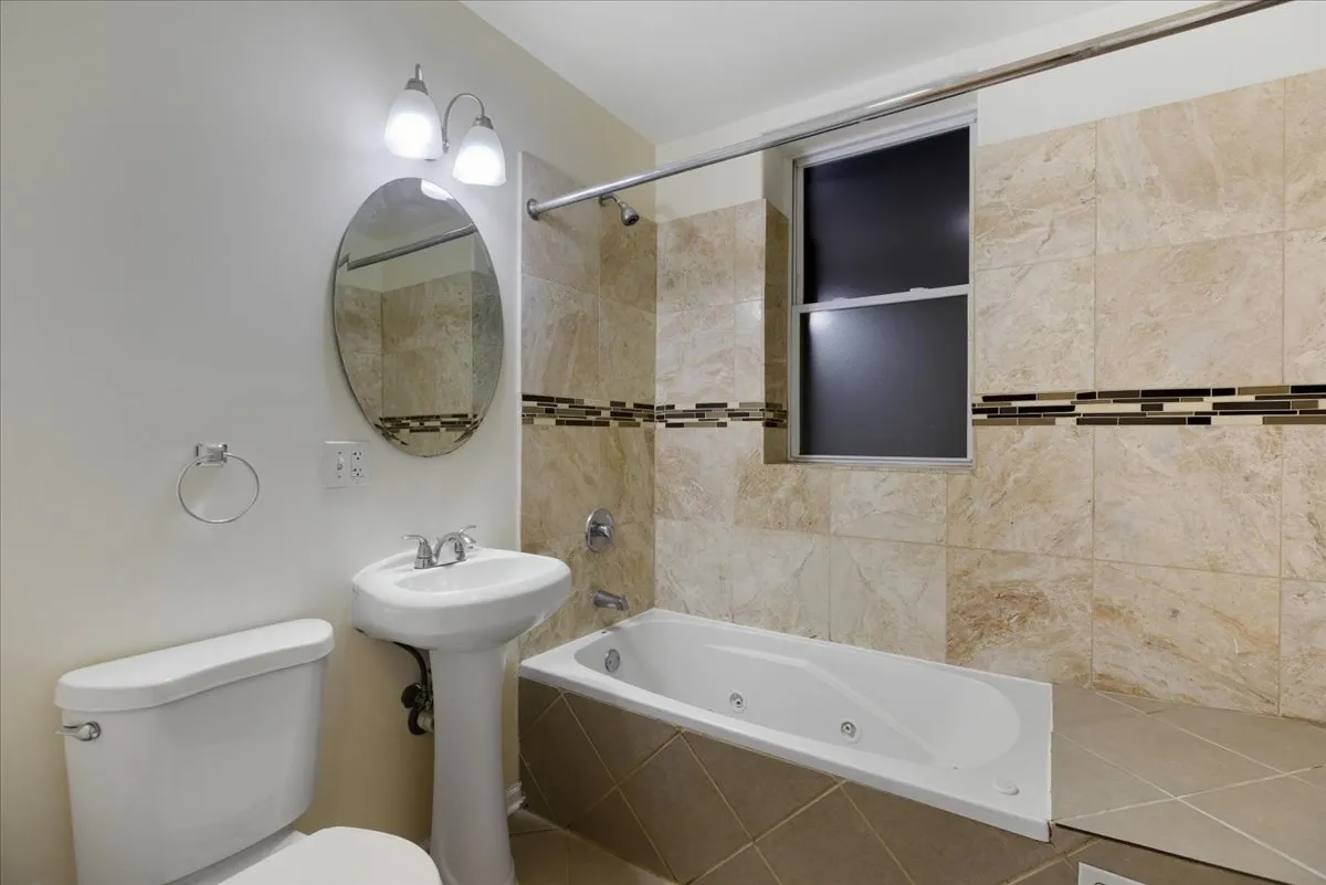 54 E 50th St, ,  60615, USA 60615-unit#1-Chicago-IL