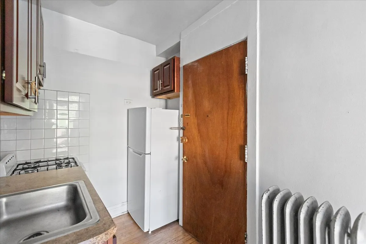 658 W Oakdale Ave, , 60657, USA 60657-unit#3C-Chicago-IL