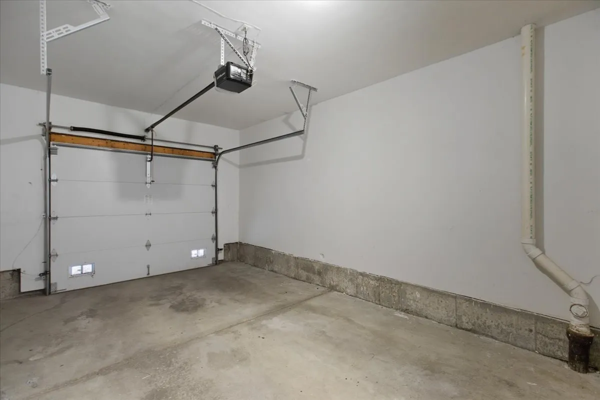 4530 S Woodlawn Ave, , 60653, USA 60653-unit#801-Chicago-IL
