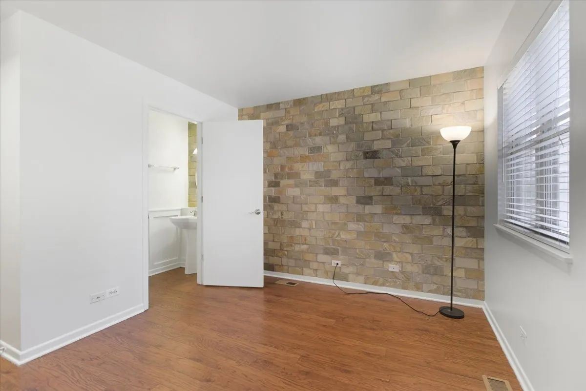 4530 S Woodlawn Ave, , 60653, USA 60653-unit#801-Chicago-IL