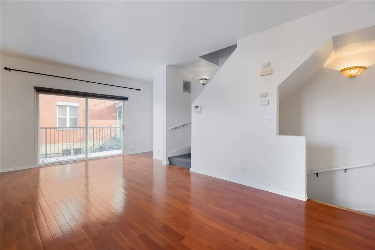 4530 S Woodlawn Ave, , 60653, USA 60653-unit#801-Chicago-IL