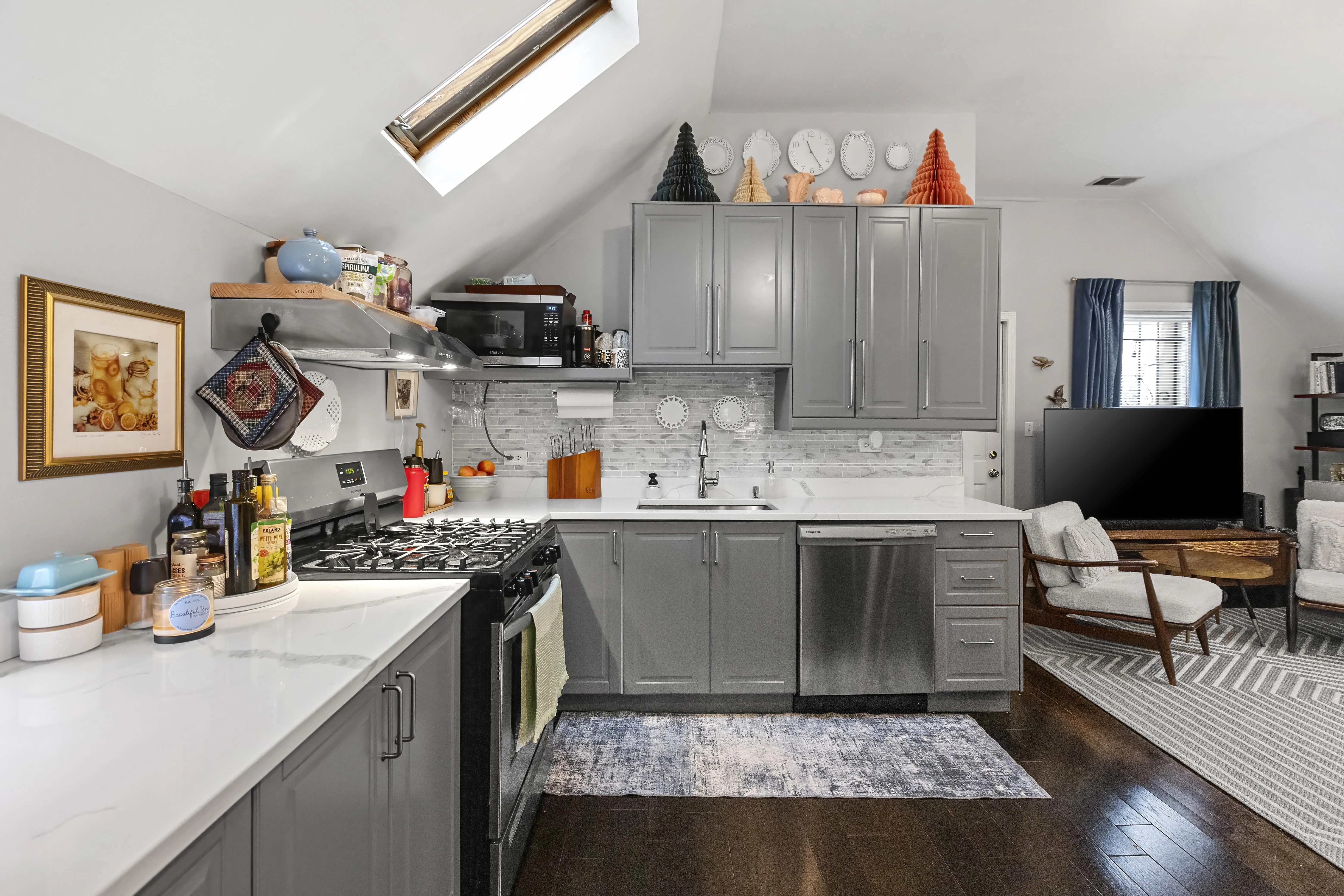 2518 N Campbell Ave, ,  60647, USA 60647-unit#3-Chicago-IL