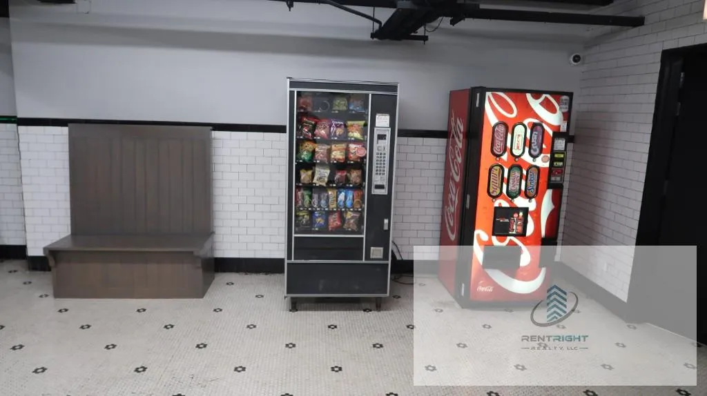 4526 N Sheridan Rd, ,  60640, USA 60640-unit#304-Chicago-IL