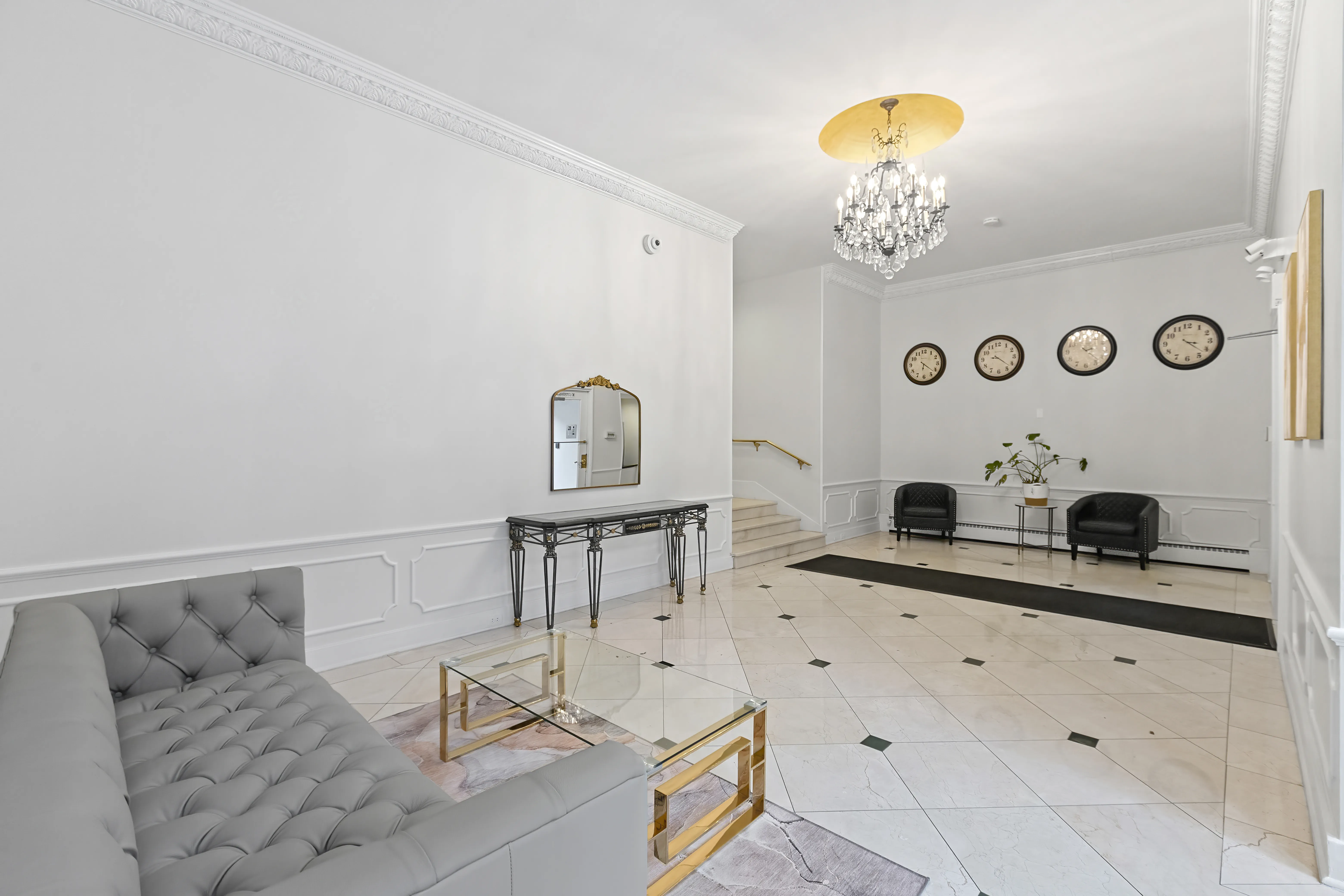 534 W Stratford Pl, ,  60657, USA 60657-unit#5W-Chicago-IL