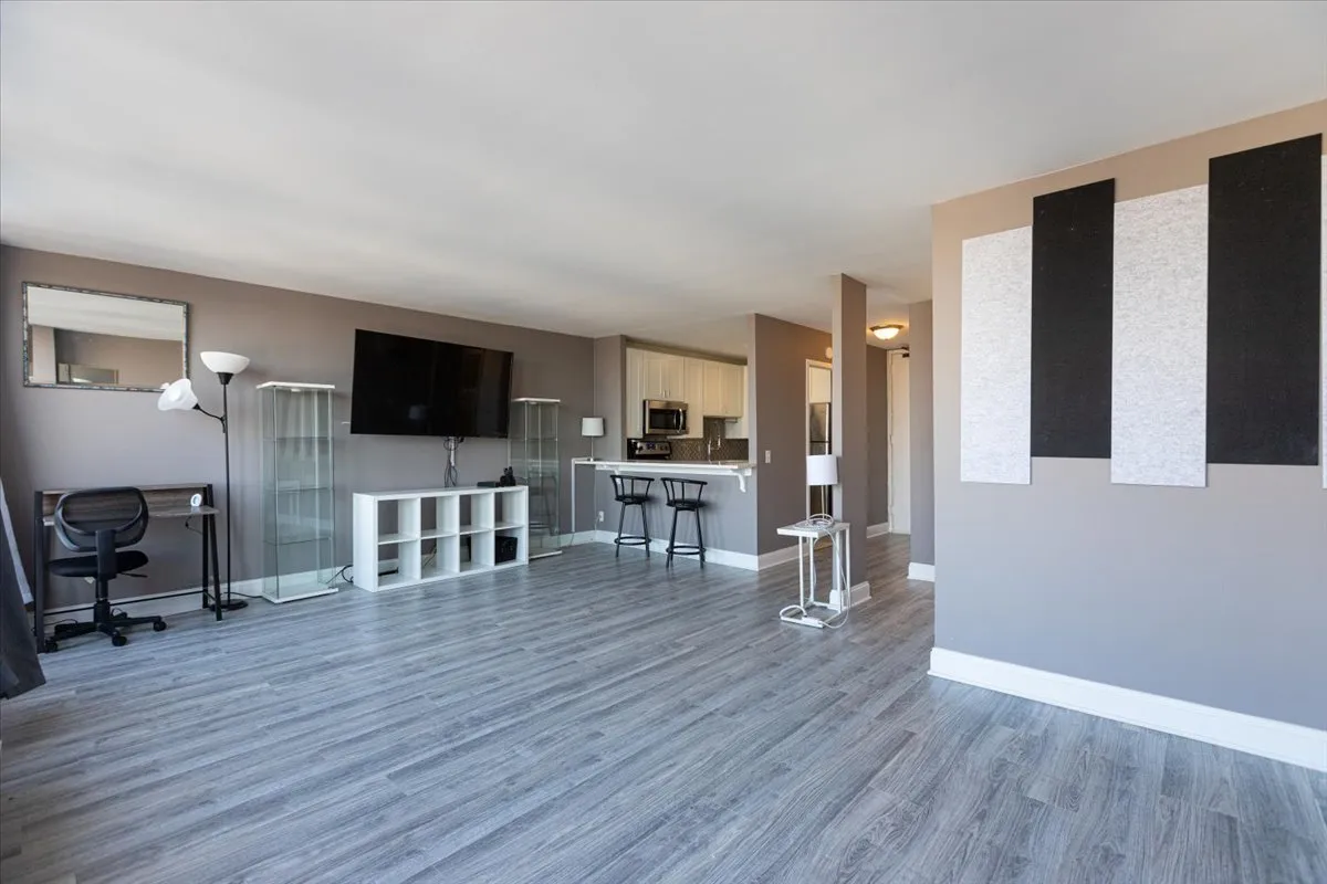 5445 N Sheridan Rd, , 60640, USA 60640-unit#1905-Chicago-IL