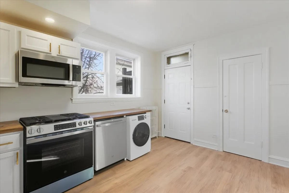 3214 N Linder Ave, , 60641, USA 60641-unit#1-Chicago-IL