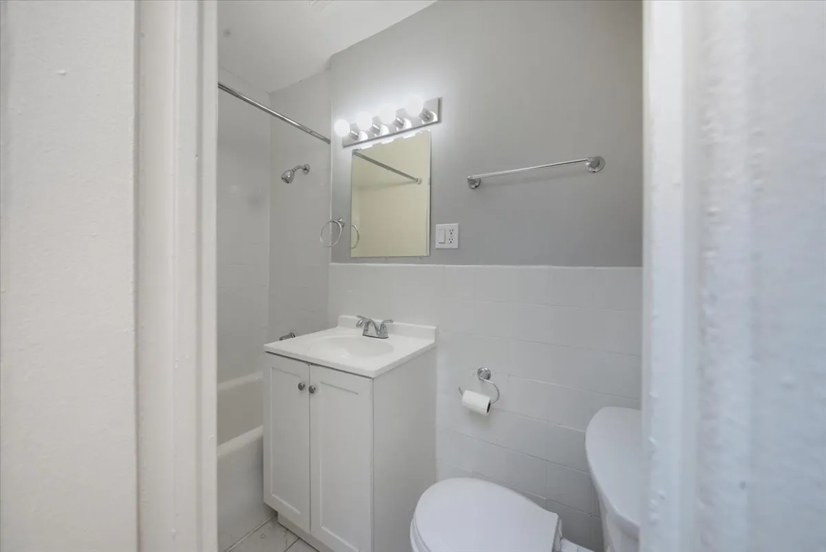 1140 N La Salle Dr, , 60610, USA 60610-unit#520-Chicago-IL