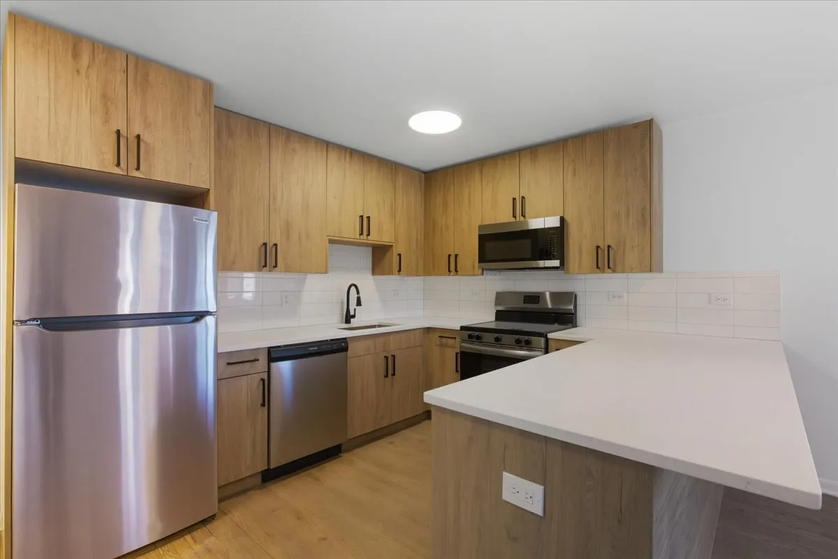 7359 N Winchester Ave, , 60626, USA 60626-unit#1F-Chicago-IL