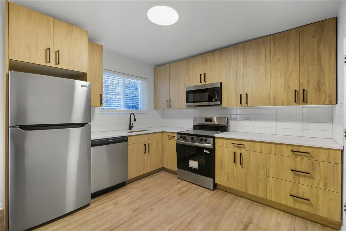 7357 N Winchester Ave, , 60626, USA 60626-unit#2M-Chicago-IL