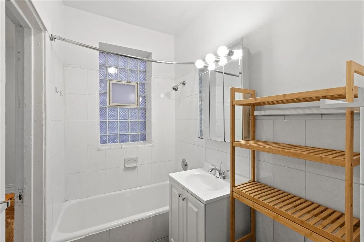 444 W Arlington Pl, ,  60614, USA 60614-unit#1-Chicago-IL