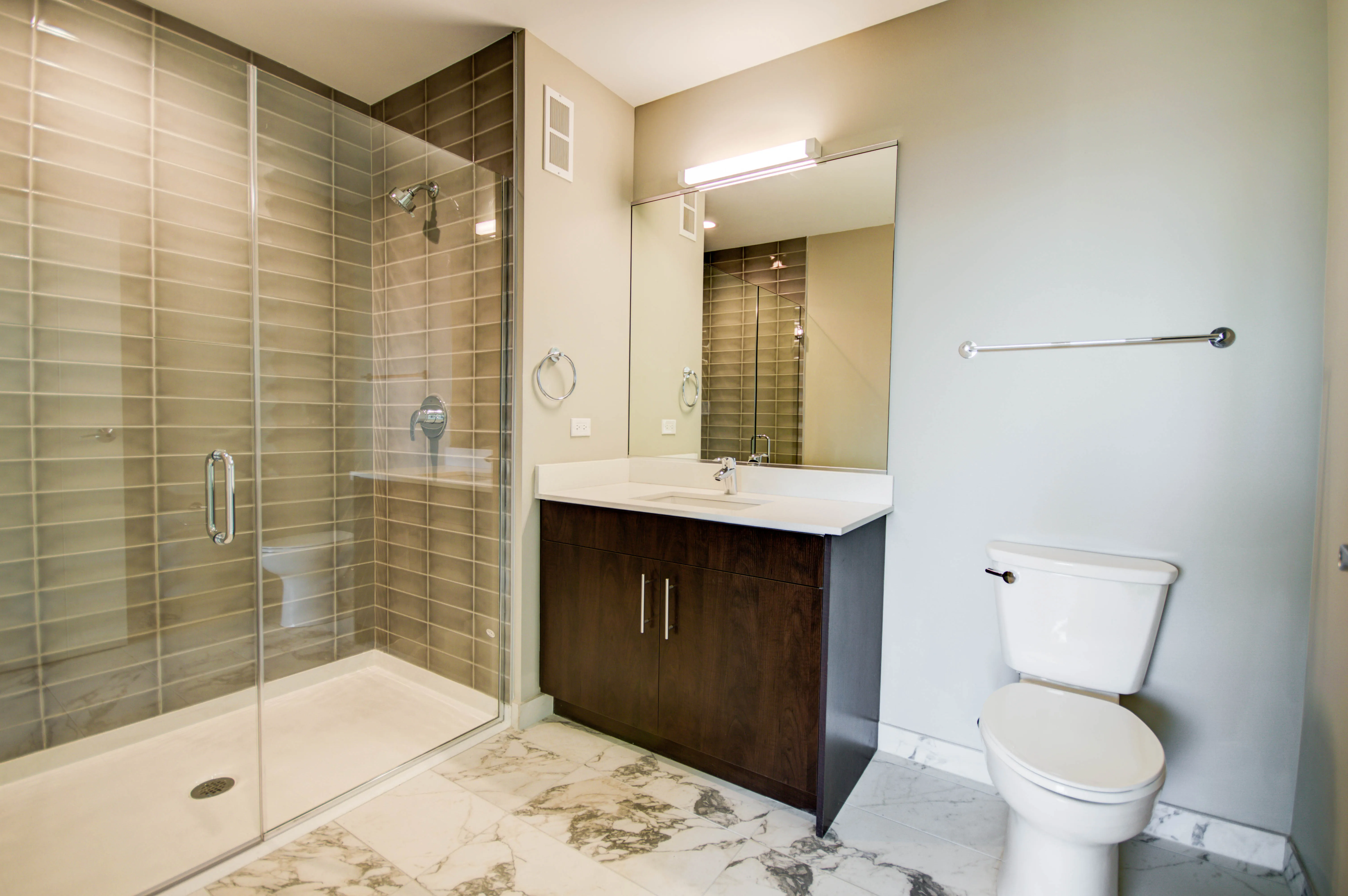 851 W Grand Ave, ,  60642, USA 60642-unit#307-Chicago-IL