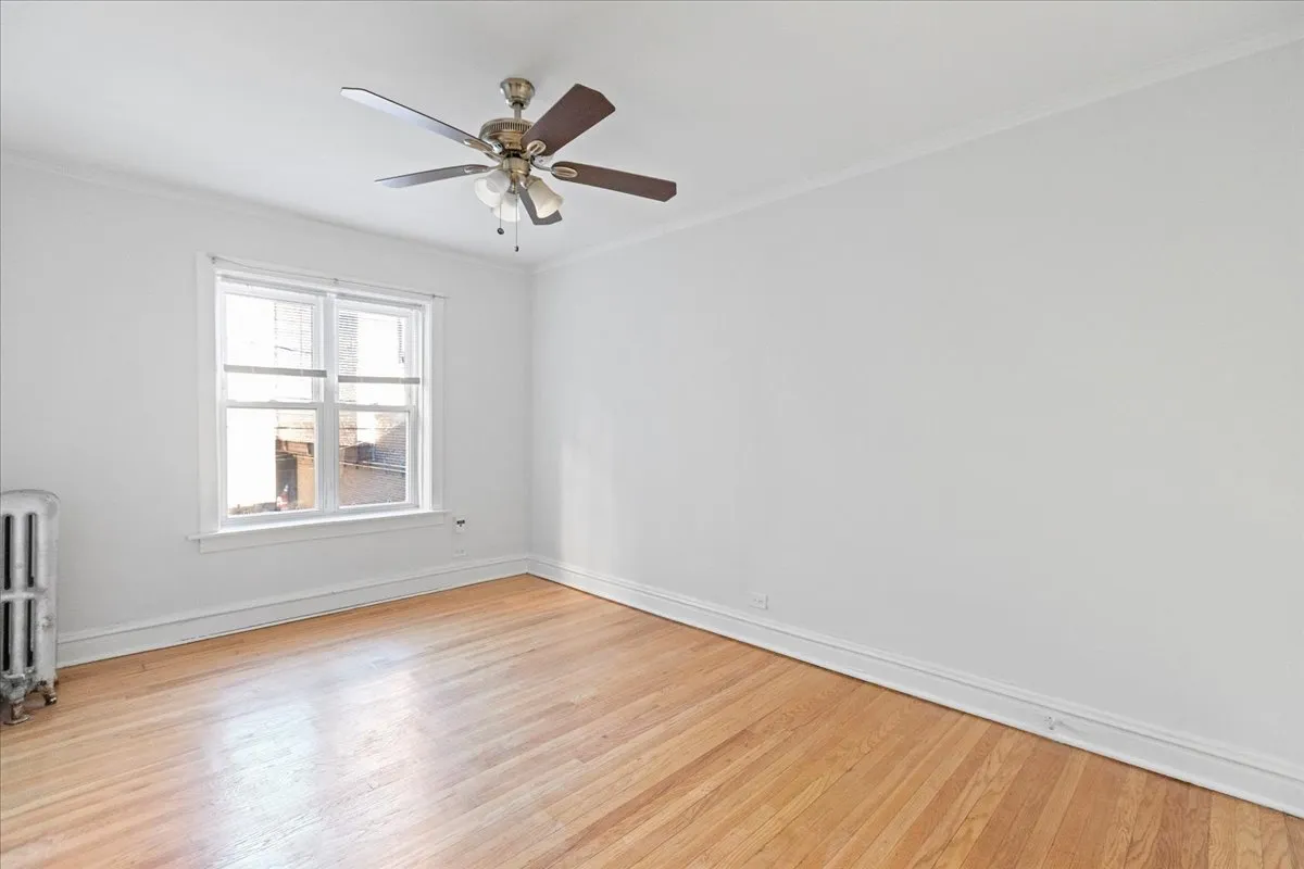 656 W Oakdale Ave, , 60657, USA 60657-unit#2B-Chicago-IL