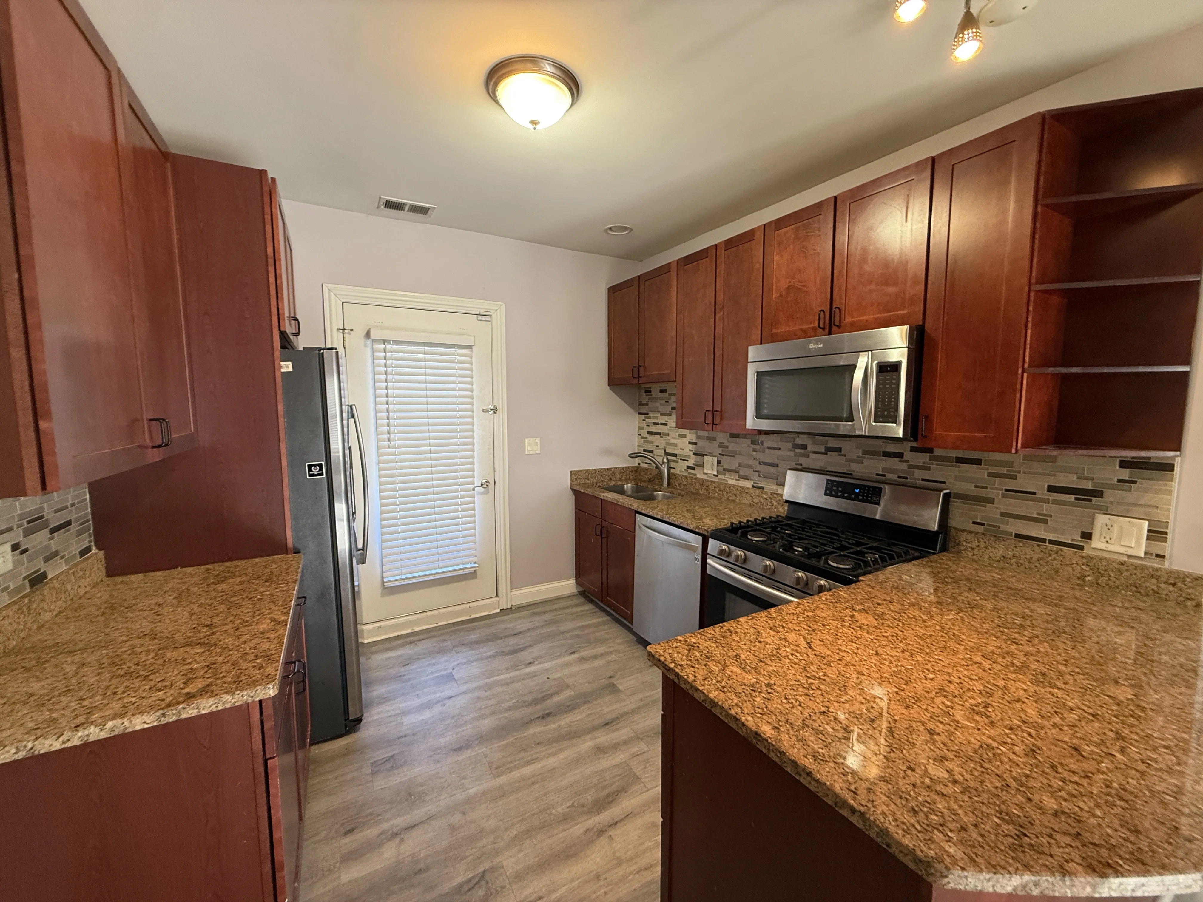 2452 W Ardmore Ave, ,  60659, USA 60659-unit#1-Chicago-IL