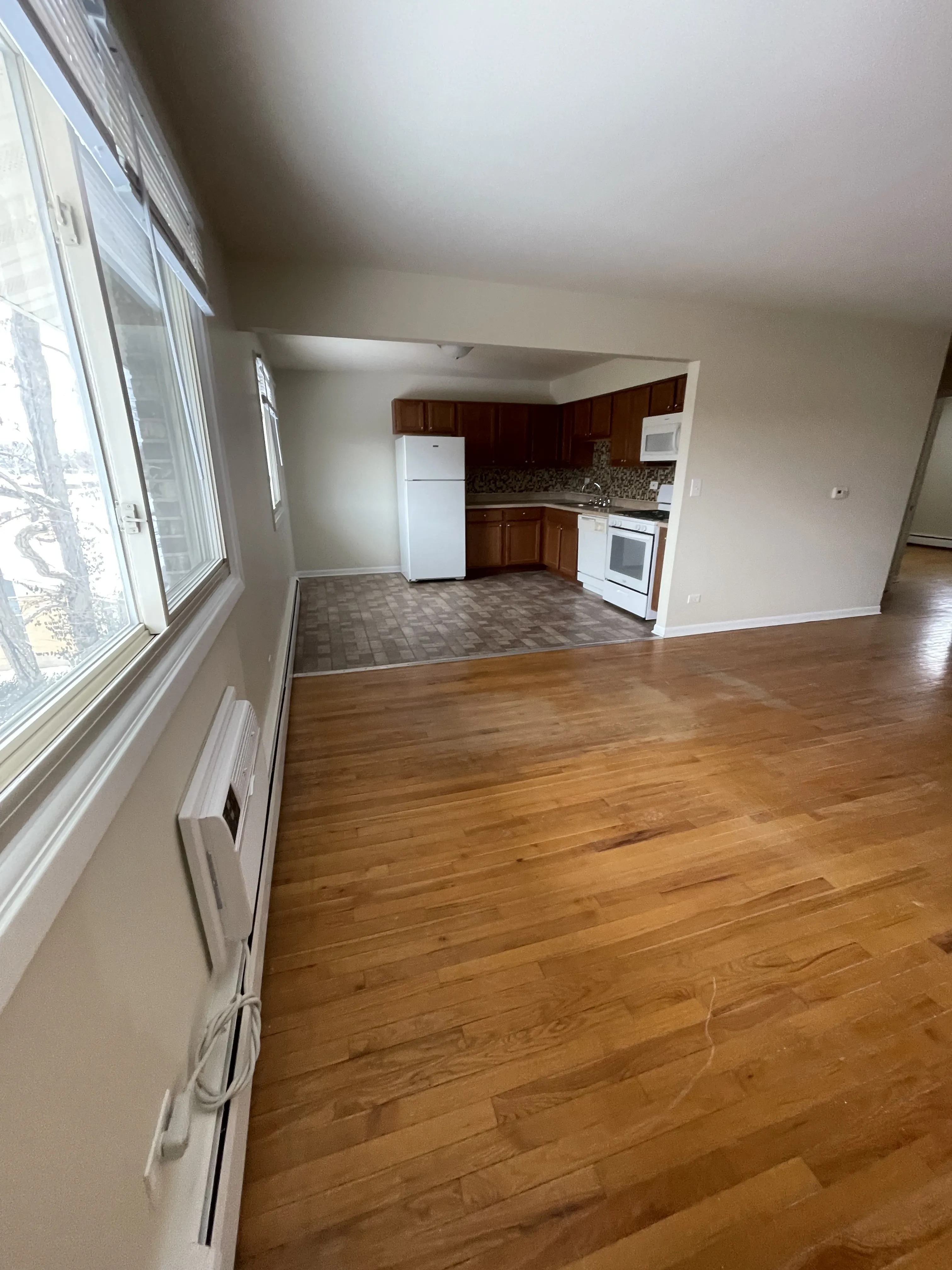 880 N Milwaukee Ave, ,  60048, USA 60048-unit#D2-Libertyville-IL