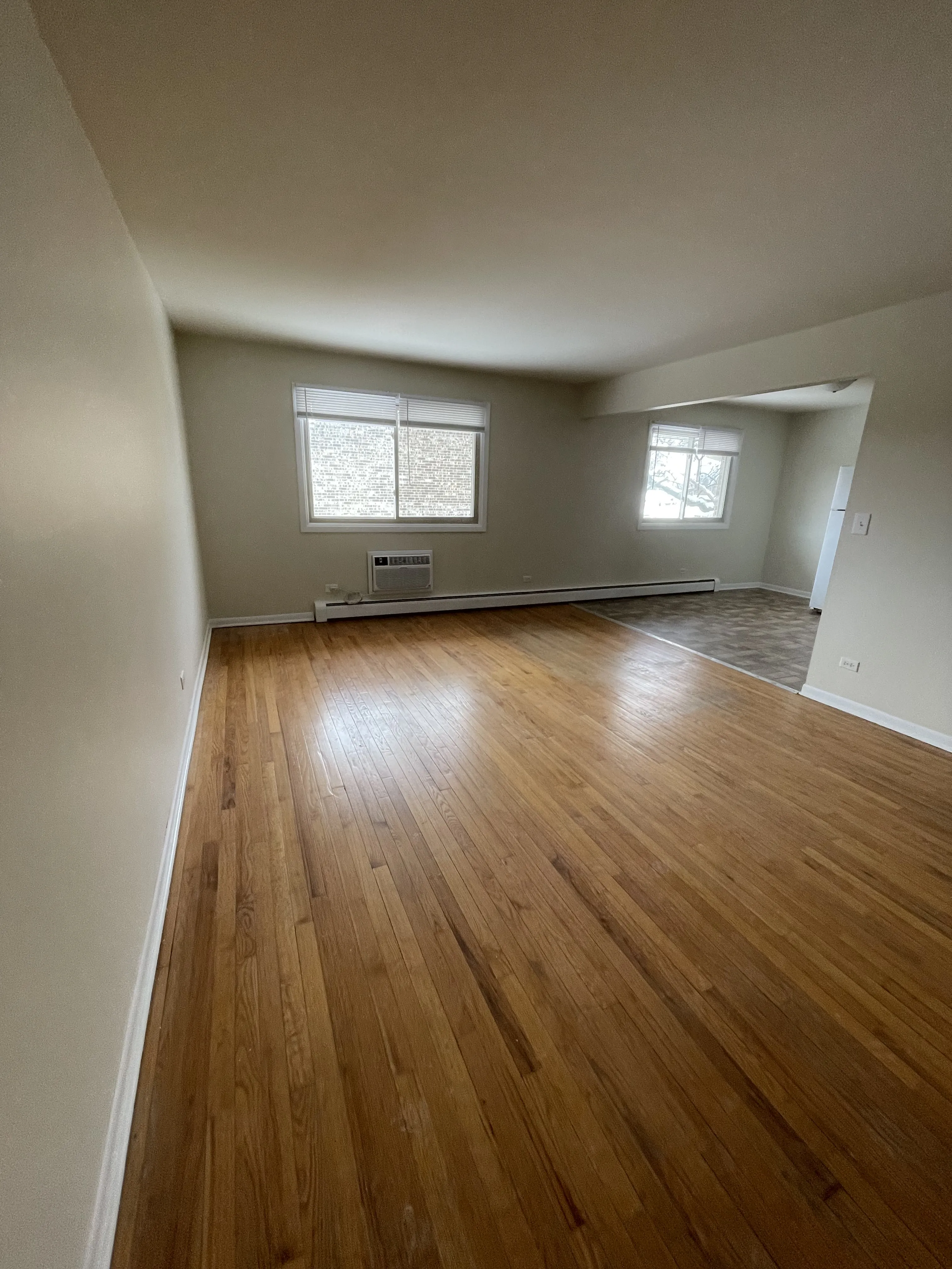 880 N Milwaukee Ave, ,  60048, USA 60048-unit#D2-Libertyville-IL