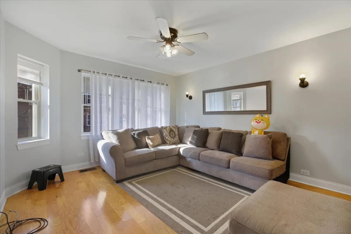 4055 N Spaulding Ave, , 60618, USA 60618-unit#1-Chicago-IL