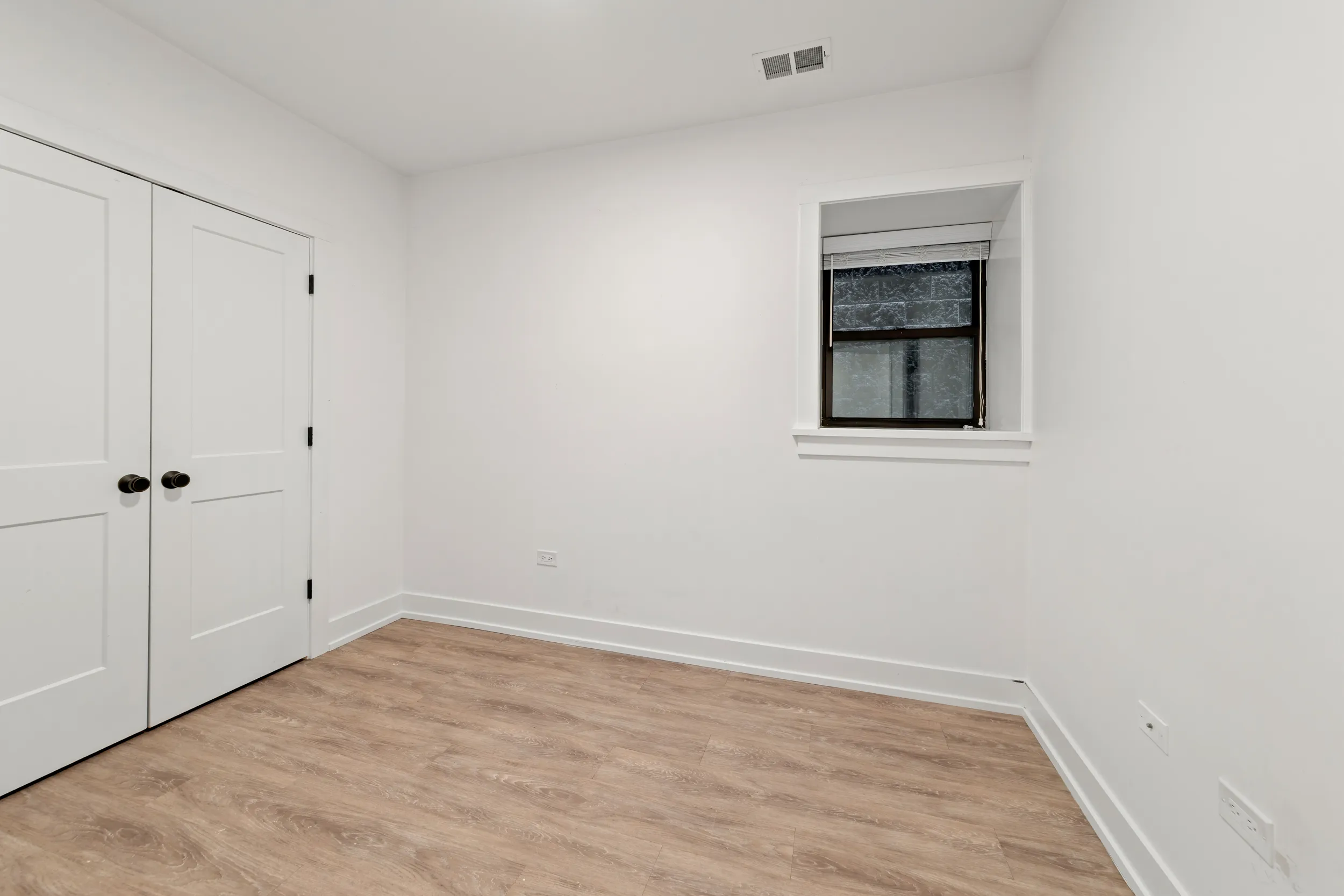 3517 N Reta Ave, ,  60657, USA 60657-unit#1F-Chicago-IL