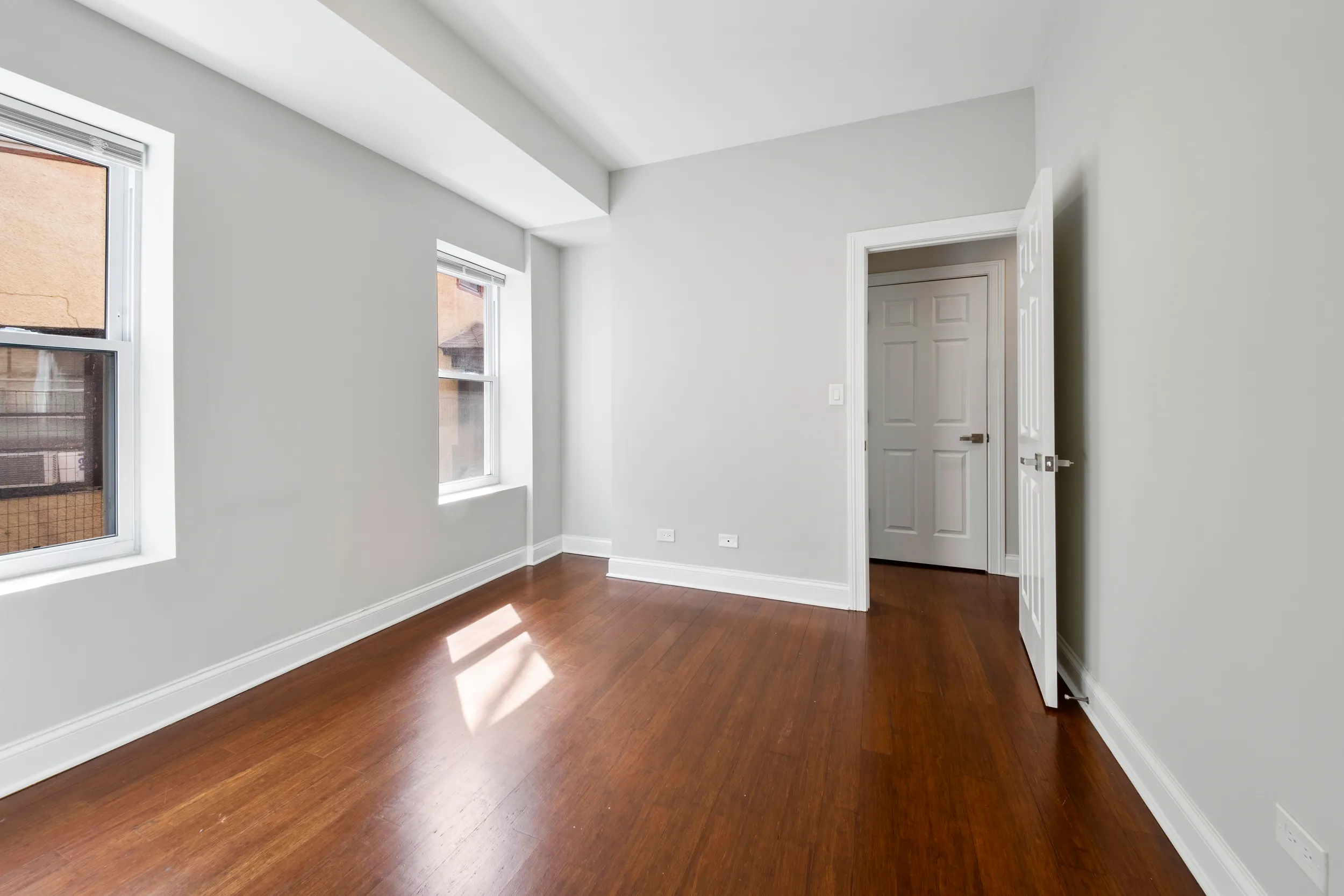 4637 N Dover St, ,  60640, USA 60640-unit#2S-Chicago-IL