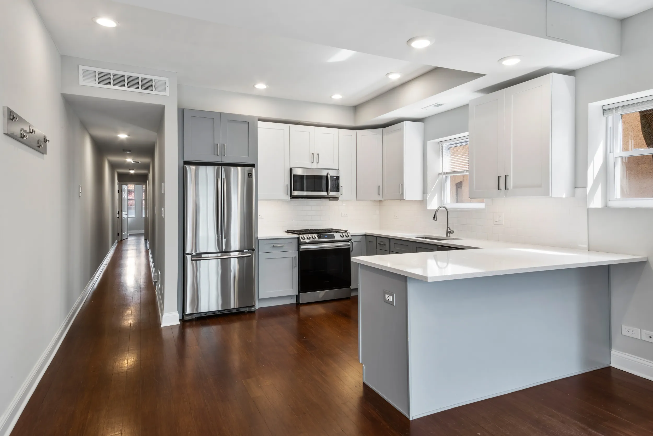 4637 N Dover St, ,  60640, USA 60640-unit#2S-Chicago-IL