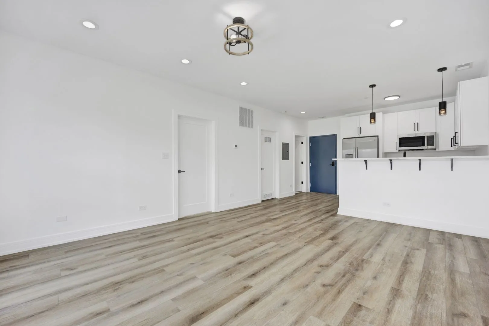 4350 W Lawrence Ave, ,  60630, USA 60630-unit#303-Chicago-IL