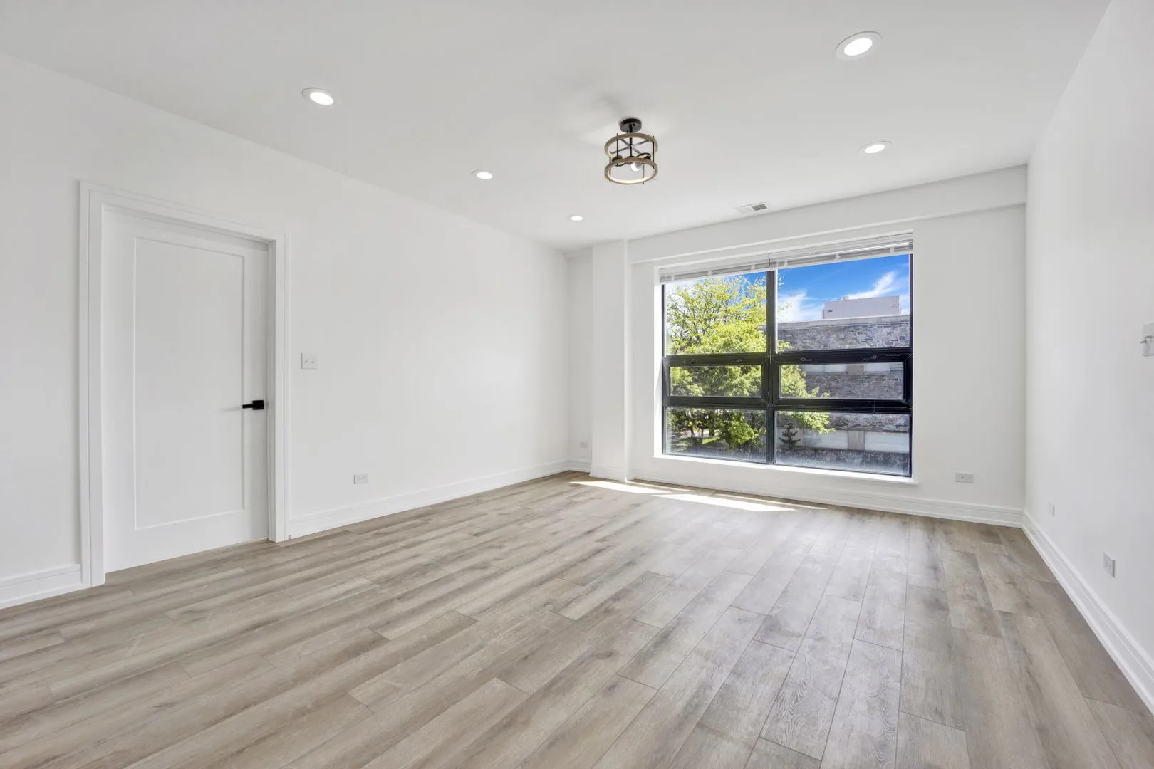 4350 W Lawrence Ave, ,  60630, USA 60630-unit#303-Chicago-IL