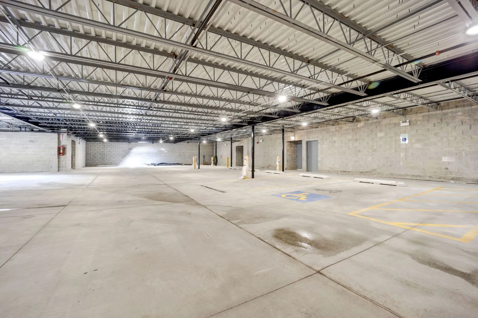 4350 W Lawrence Ave, ,  60630, USA 60630-unit#303-Chicago-IL