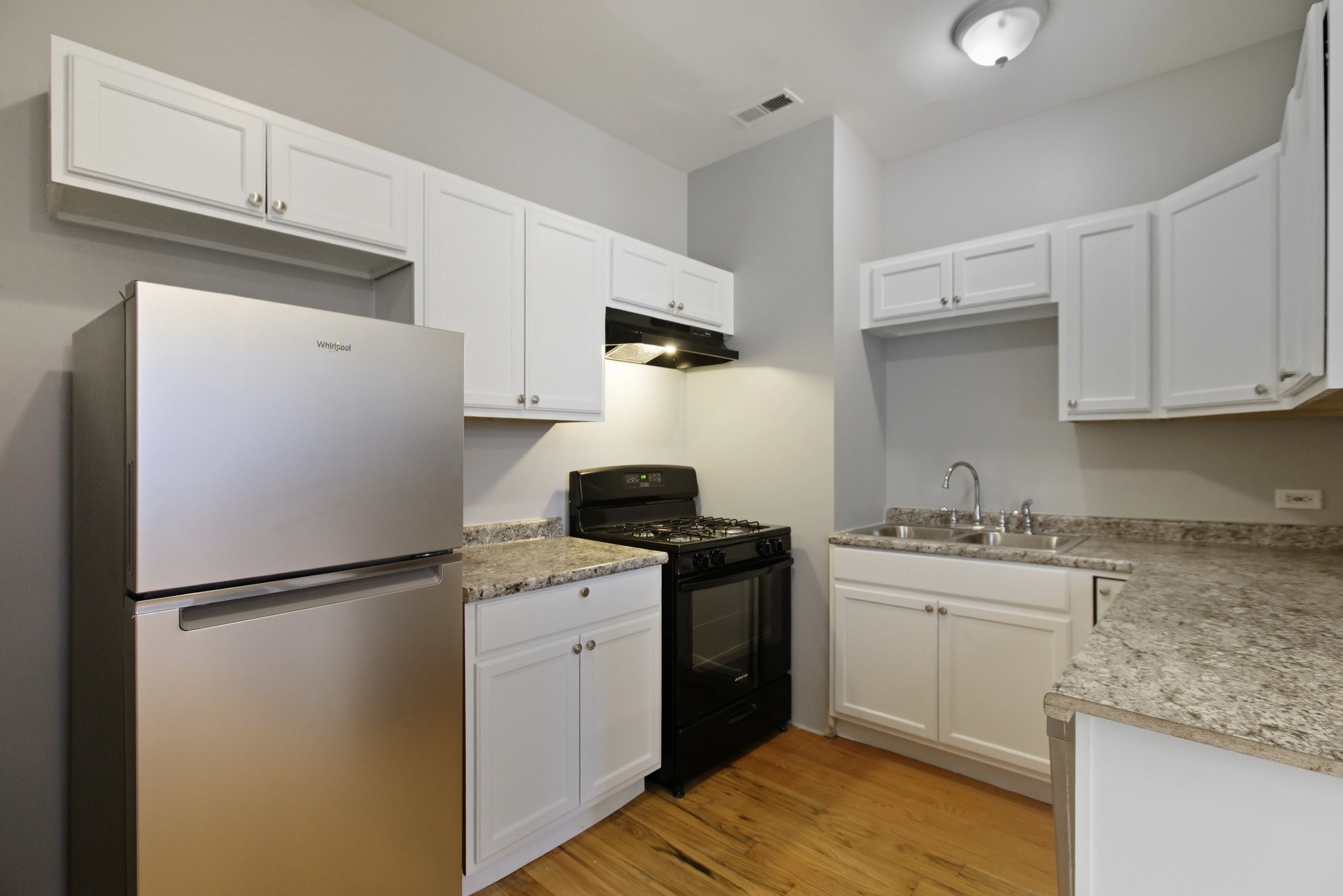 2313 W McLean Ave, , 60647, USA 60647-unit#1E-Chicago-IL
