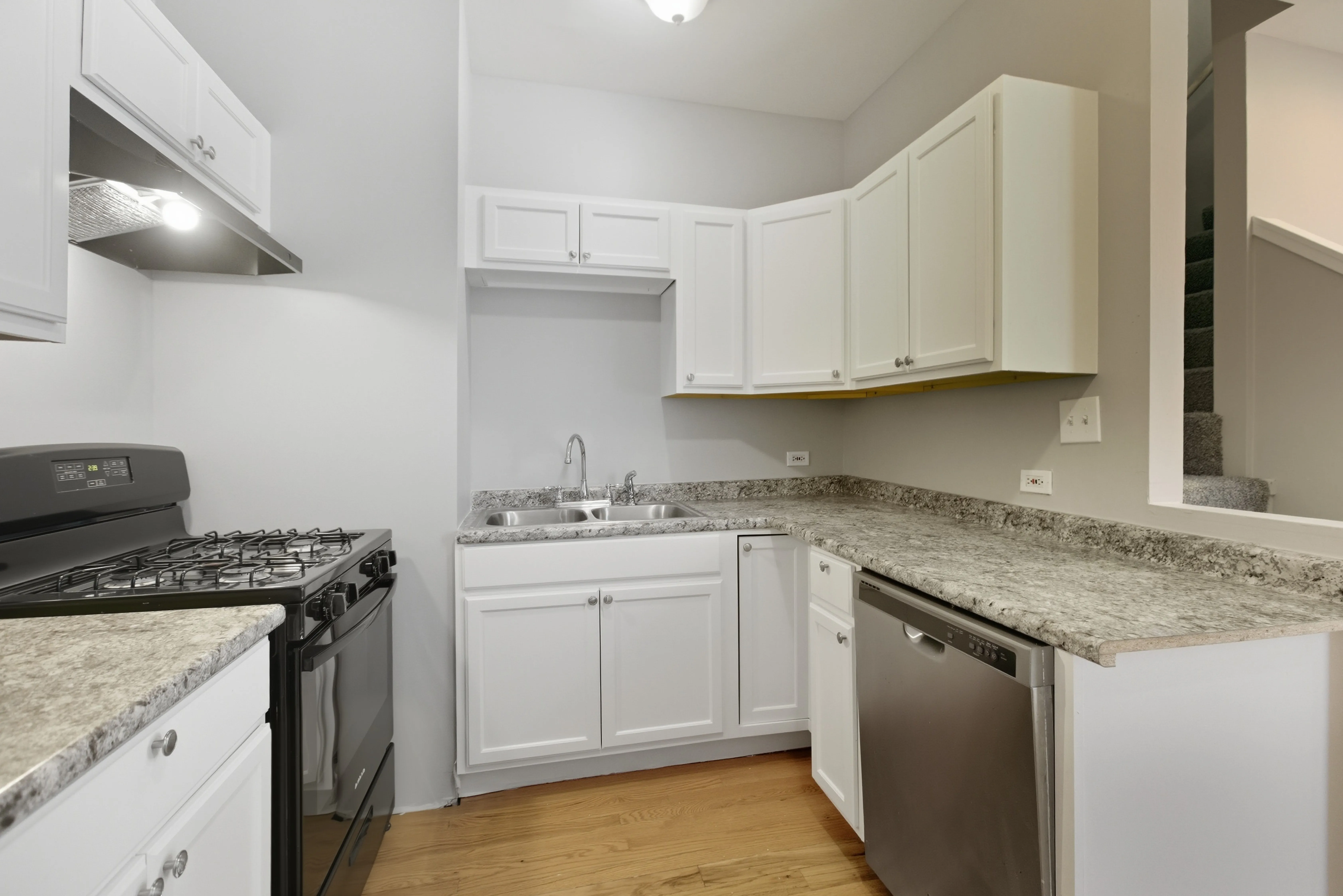 2313 W McLean Ave, , 60647, USA 60647-unit#1E-Chicago-IL