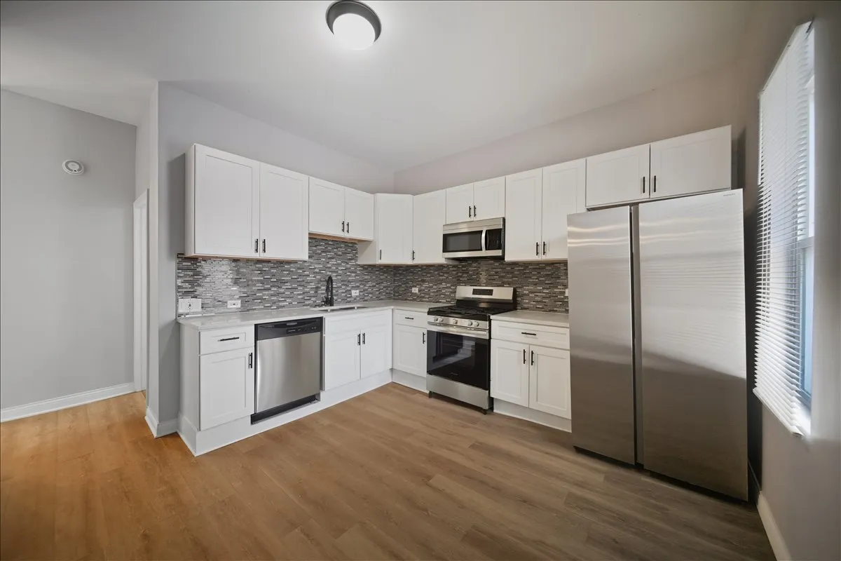 3002 E 81st St, , 60617, USA 60617-unit#2-Chicago-IL