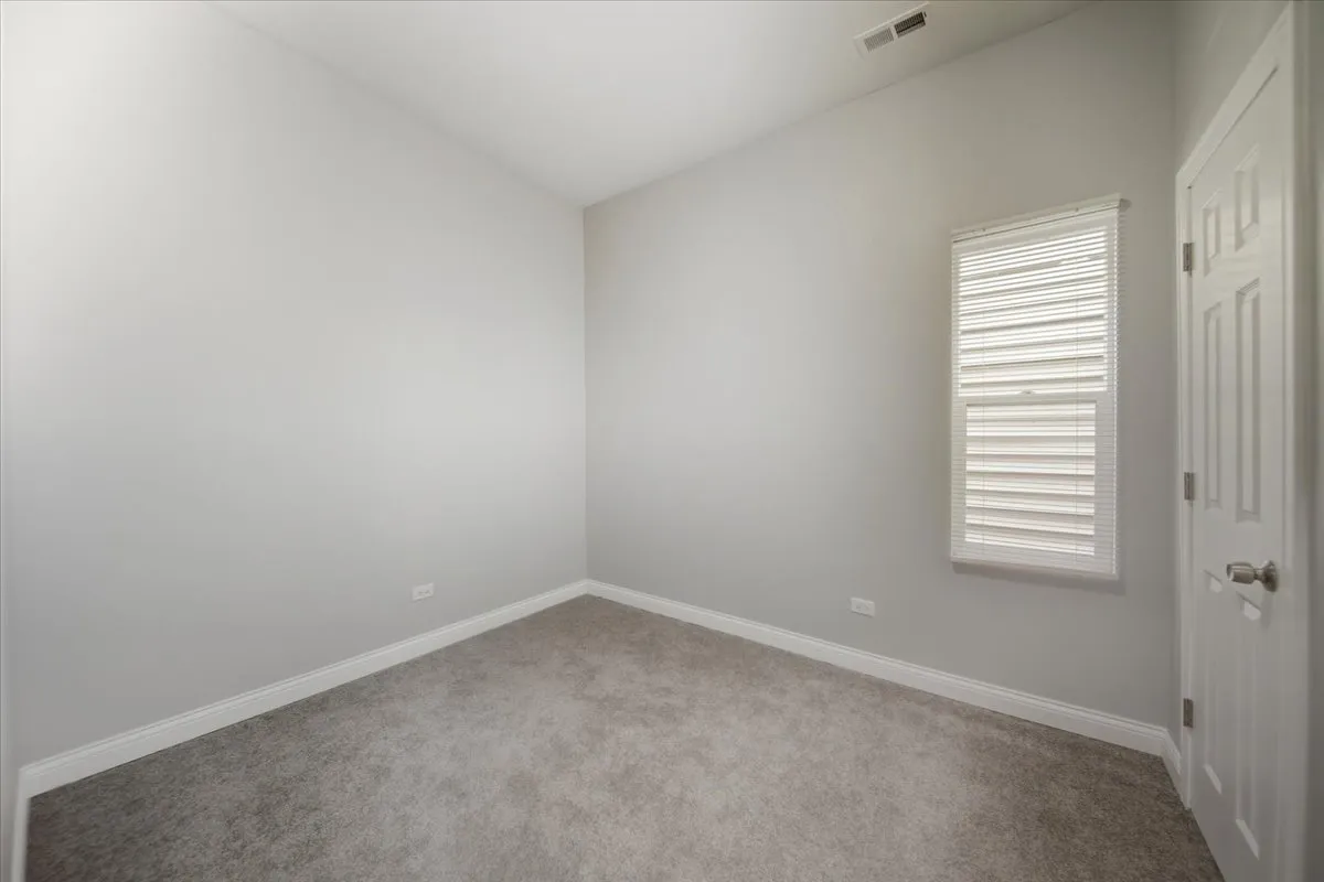 3002 E 81st St, , 60617, USA 60617-unit#2-Chicago-IL