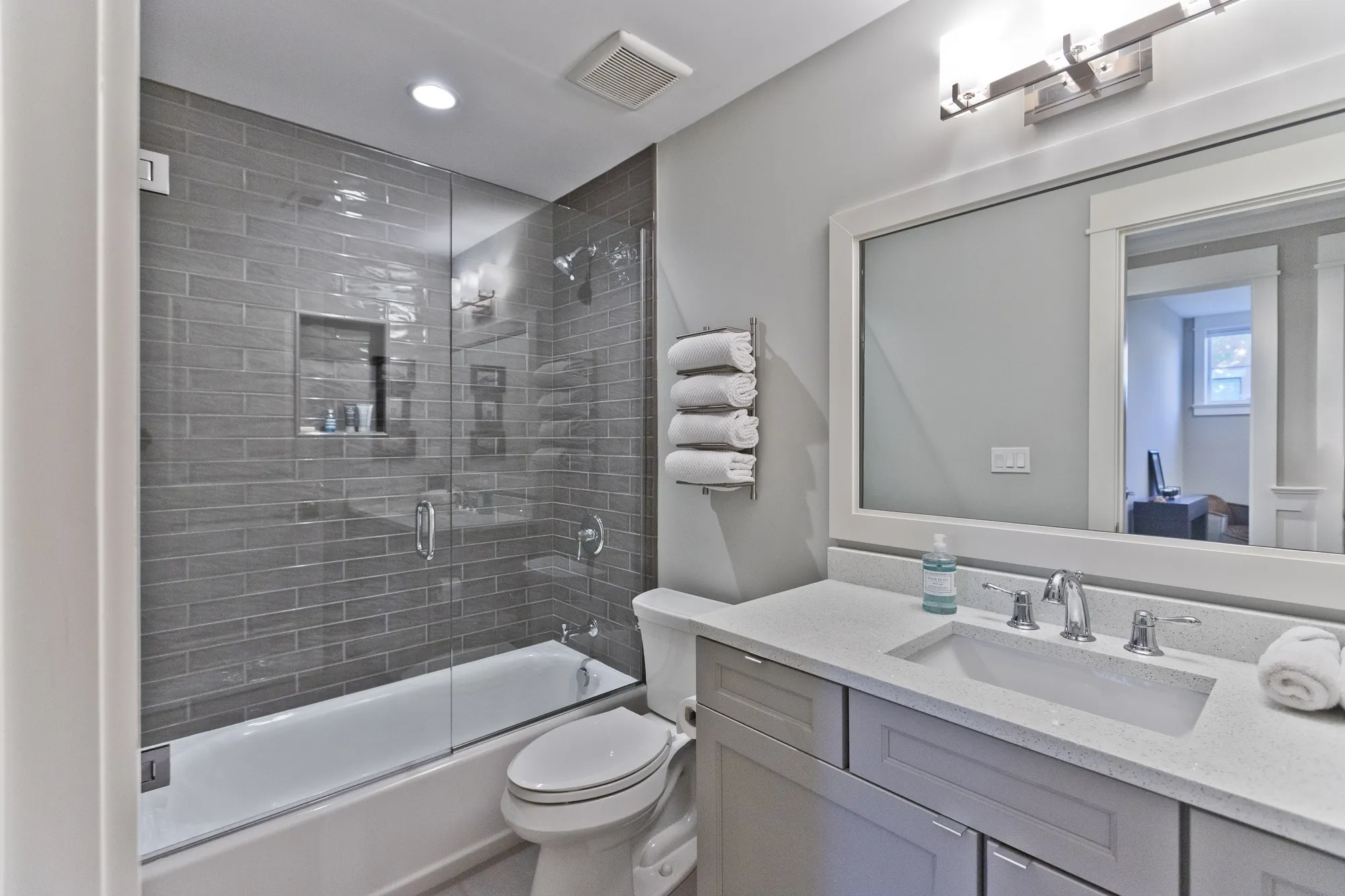 4753 N Hamilton Ave, ,  60625, USA 60625-unit#1N-Chicago-IL