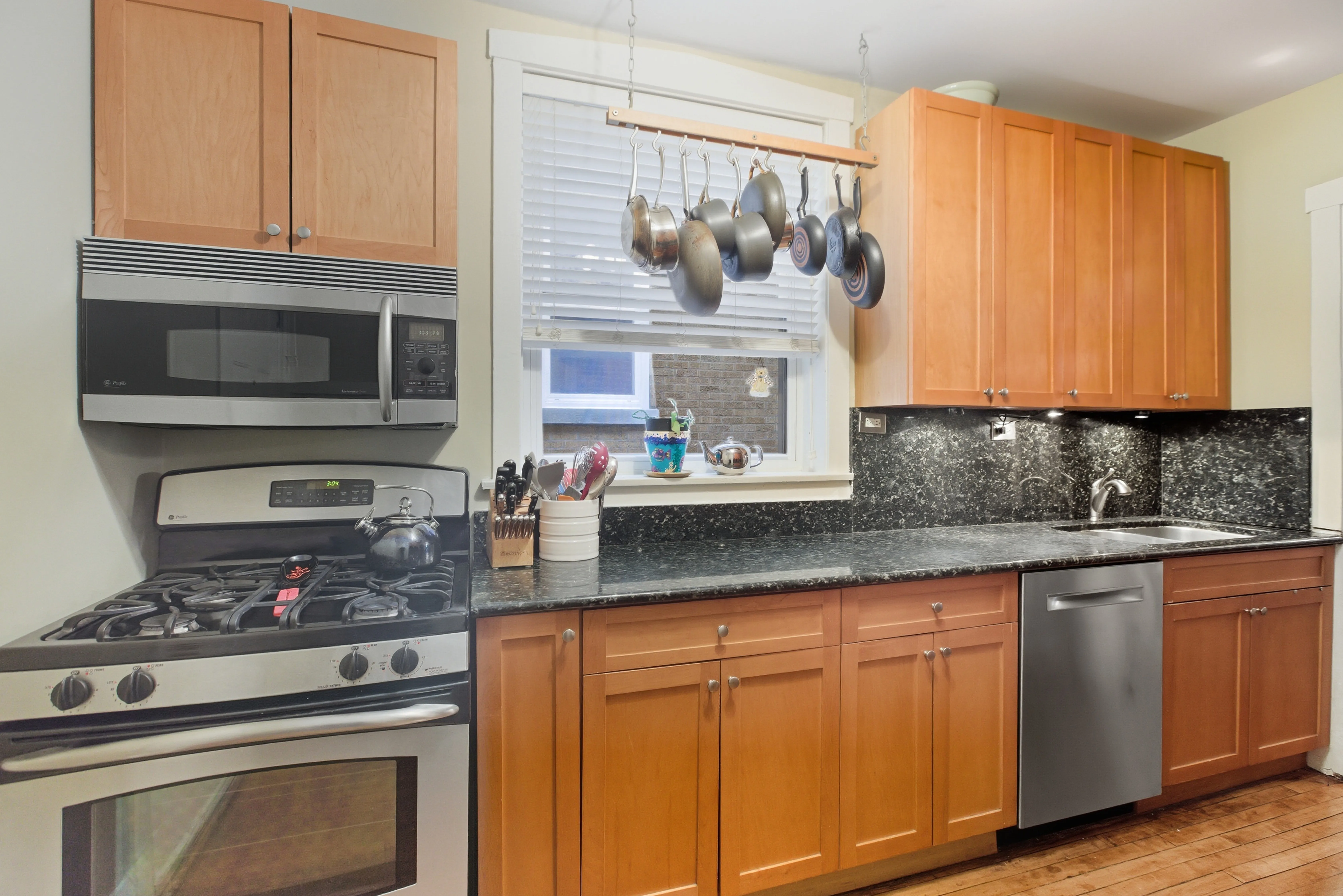 1624 W Olive Ave, ,  60660, USA 60660-unit#2-Chicago-IL