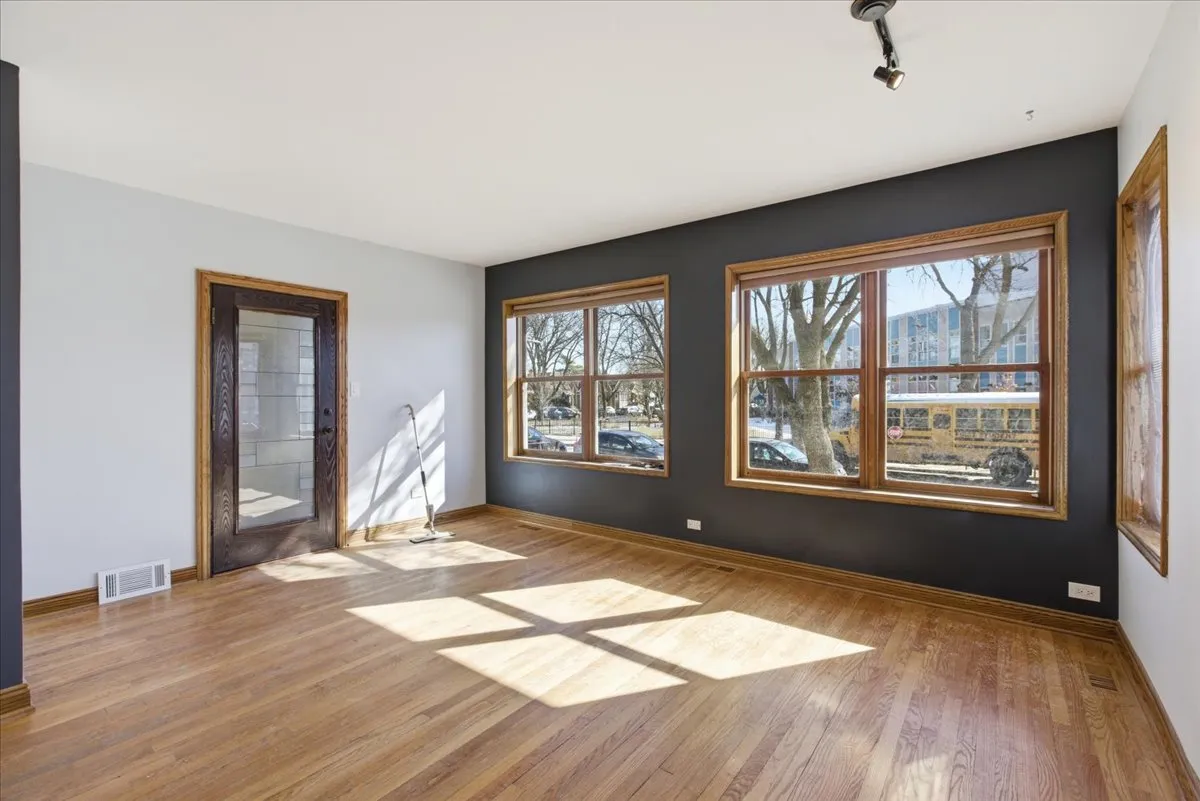 5218 N Lieb Ave, , 60630, USA 60630-unit#1-Chicago-IL
