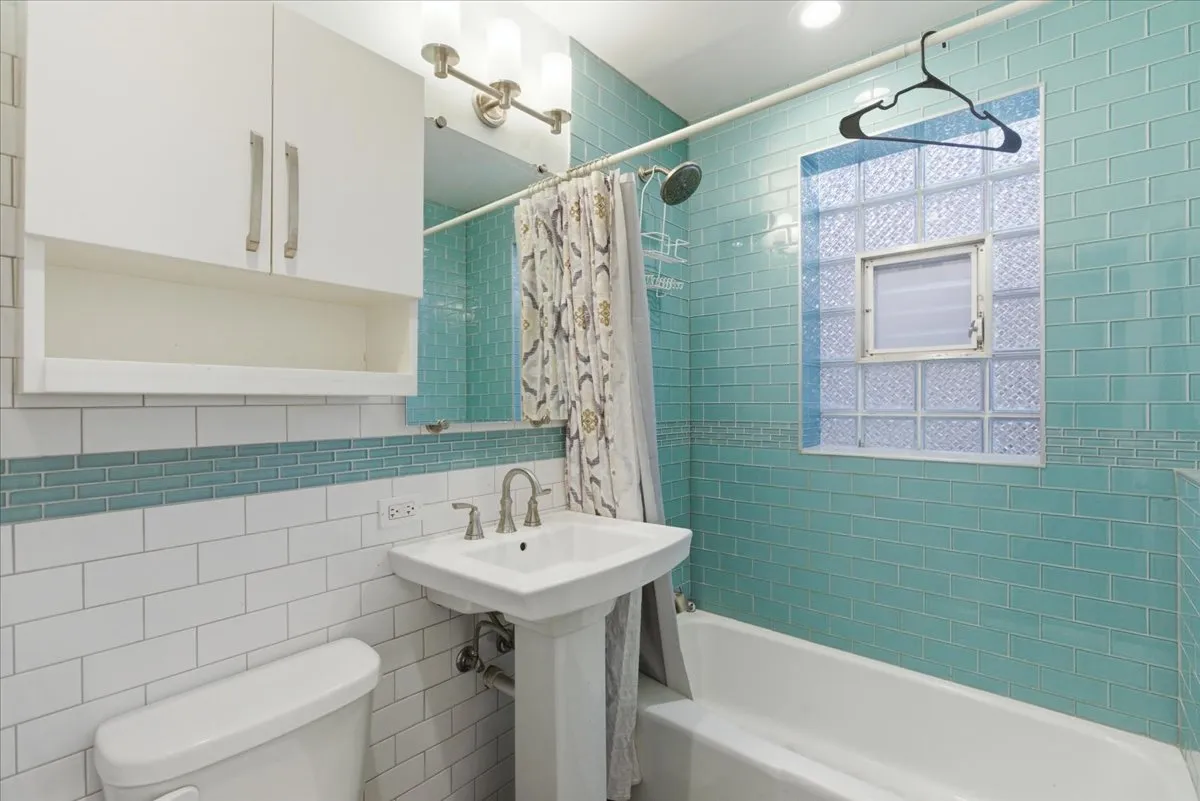 5218 N Lieb Ave, , 60630, USA 60630-unit#1-Chicago-IL