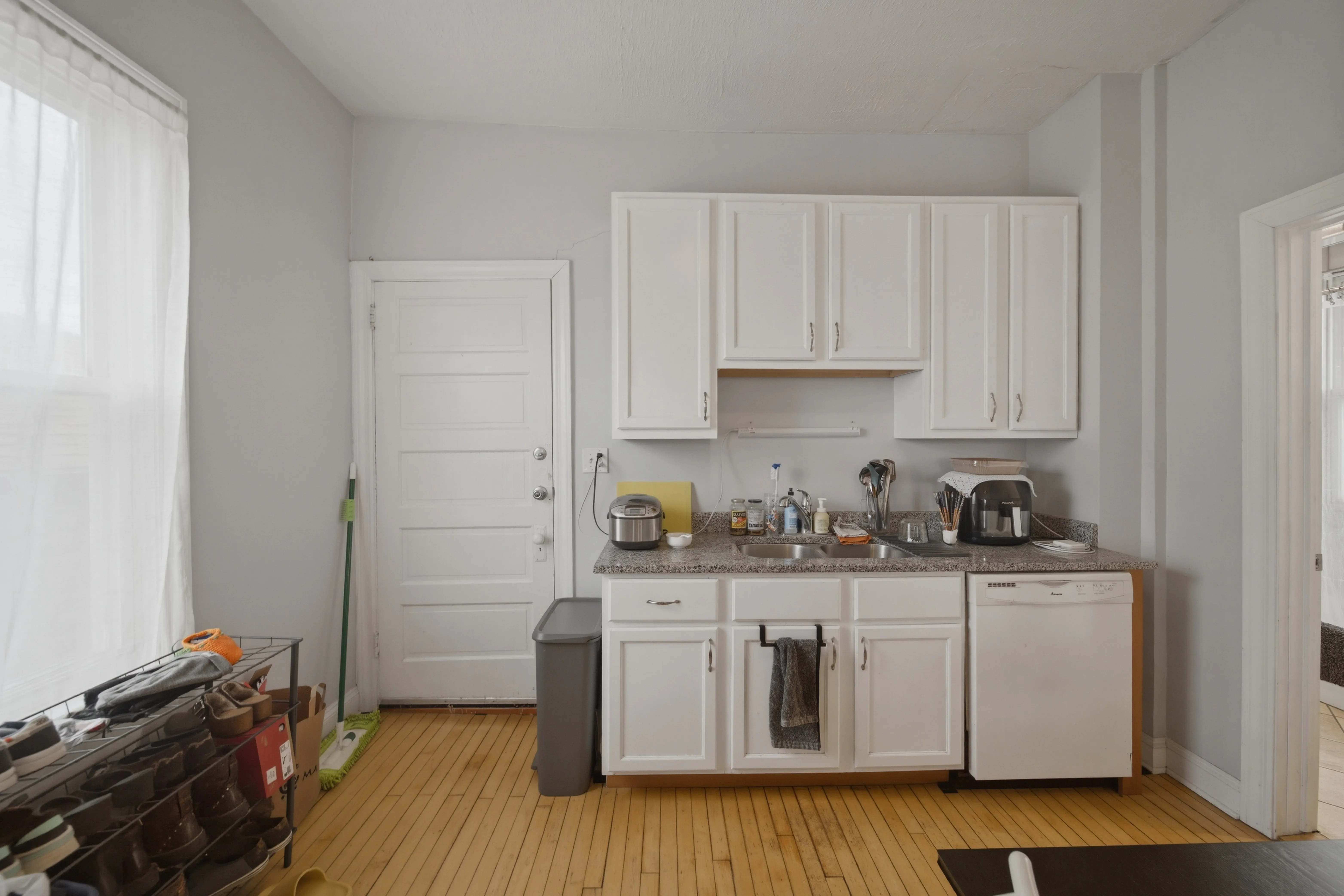 3841 N Bernard St, ,  60618, USA 60618-unit#2R-Chicago-IL
