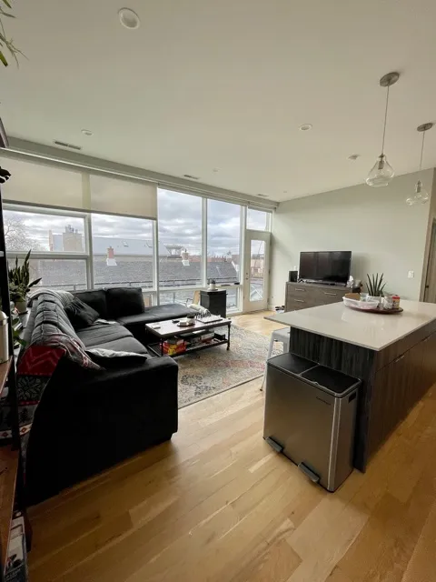 3334 N Southport Ave, , 60657, USA 60657-unit#403-Chicago-IL