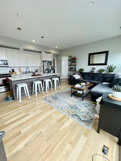 3334 N Southport Ave, , 60657, USA 60657-unit#403-Chicago-IL
