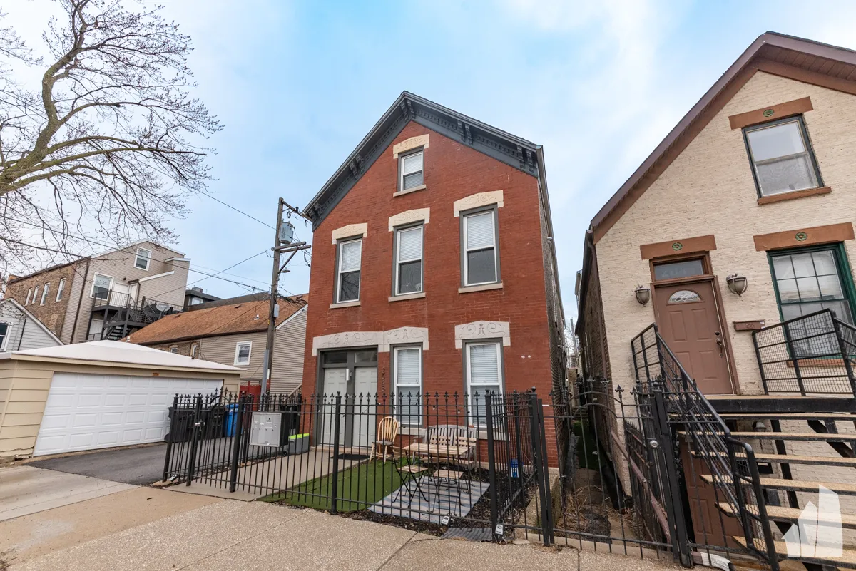 2045 N Wolcott Ave, , 60614, USA 60614-unit#1R-Chicago-IL