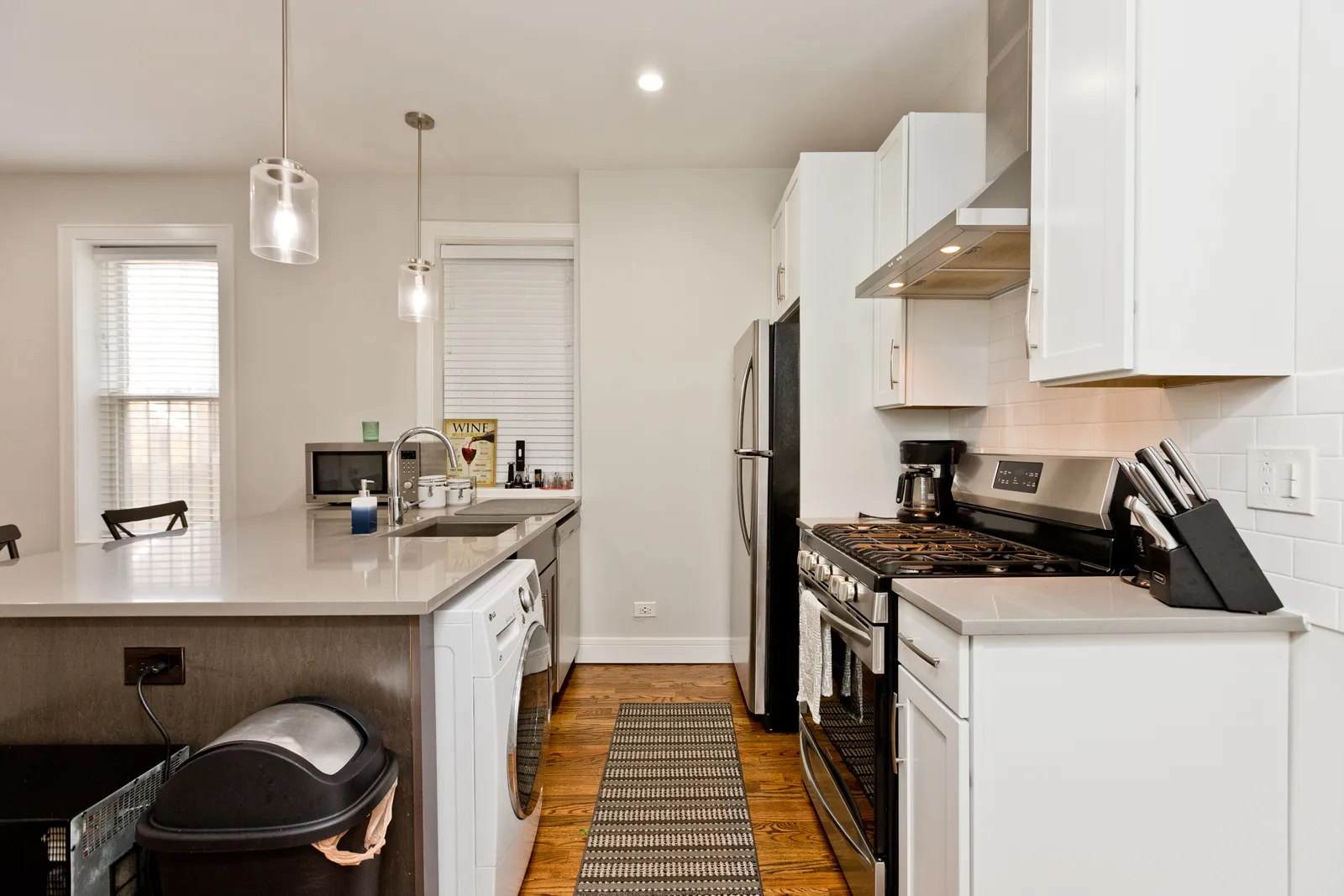 2045 N Wolcott Ave, ,  60614, USA 60614-unit#1R-Chicago-IL