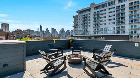 729 N Sangamon St, ,  60642, USA 60642-unit#303-Chicago-IL