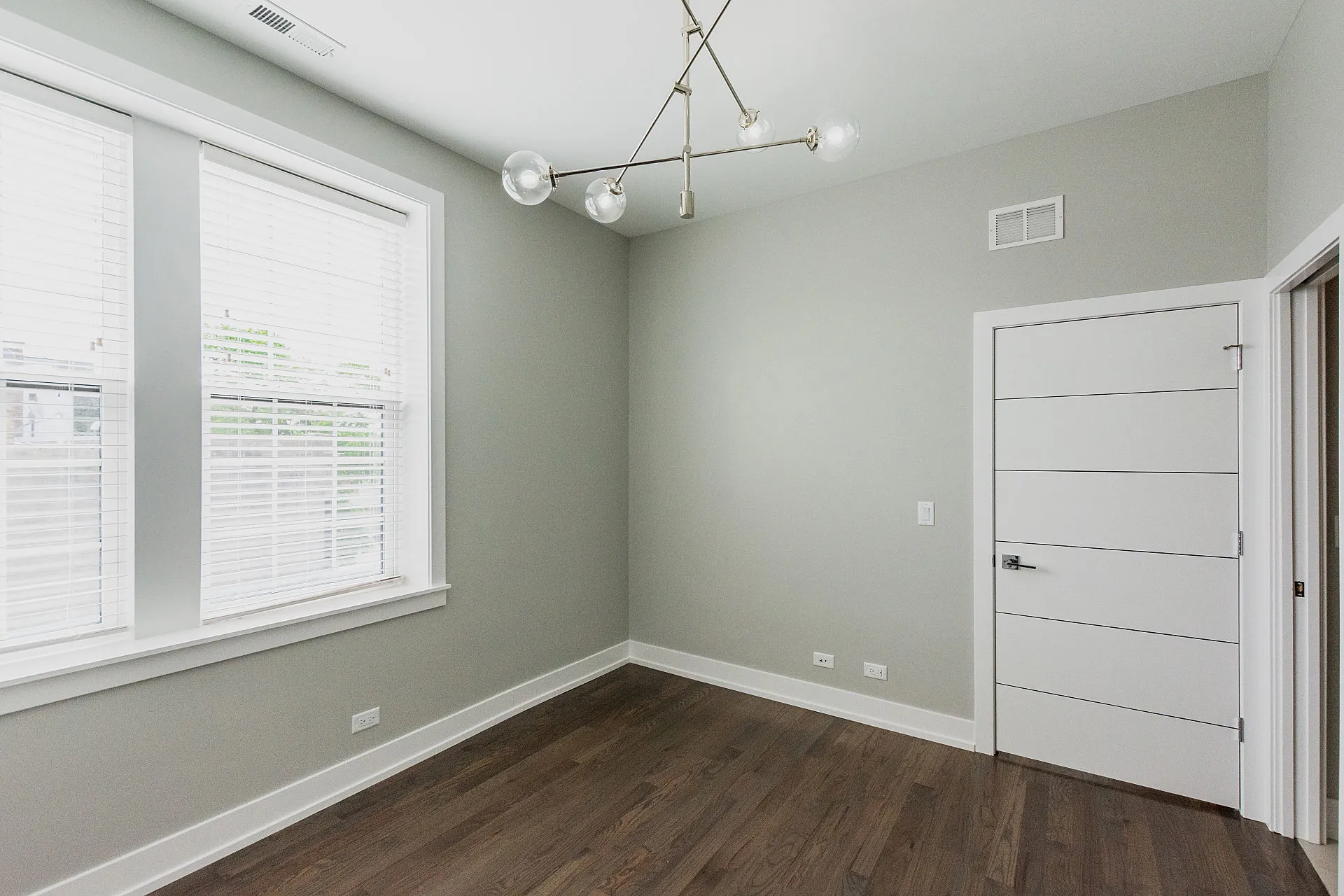2450 W  Ave, ,  60622, USA 60622-unit#3F-Chicago-IL