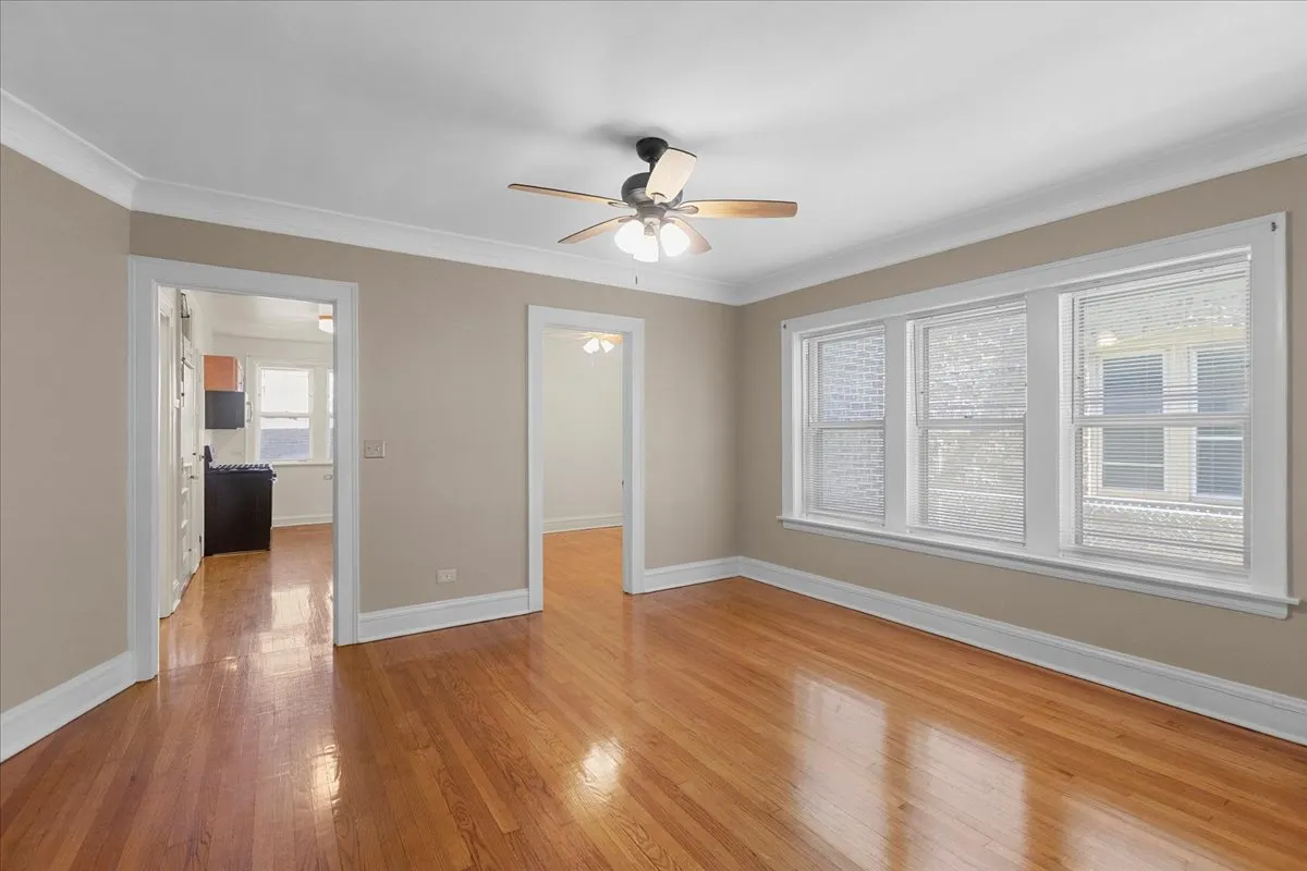 811 Dobson St, Evanston, 60202, USA 60202-unit#1E-Evanson-IL