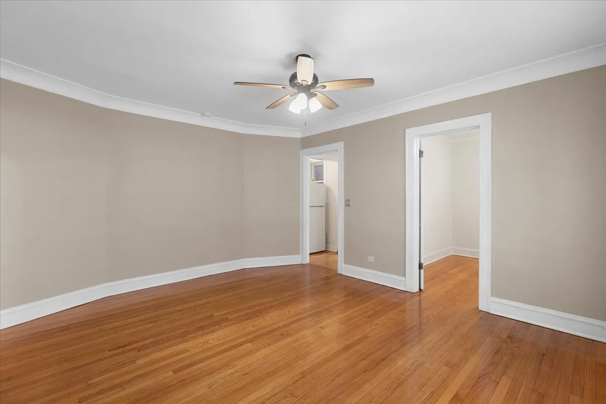 811 Dobson St, Evanston, 60202, USA 60202-unit#1E-Evanson-IL