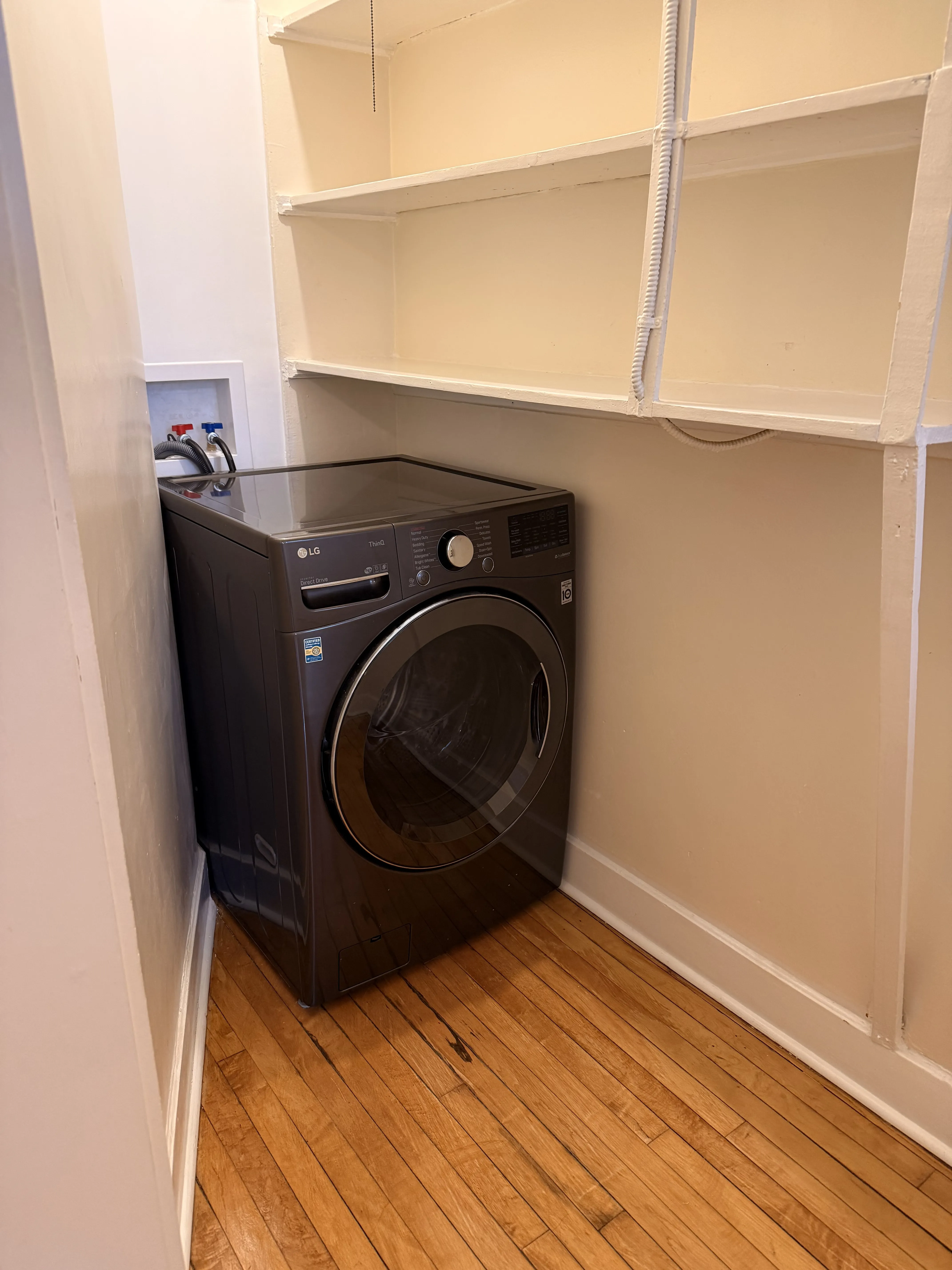 811 Dobson St, Evanston, 60202, USA 60202-unit#1E-Evanson-IL