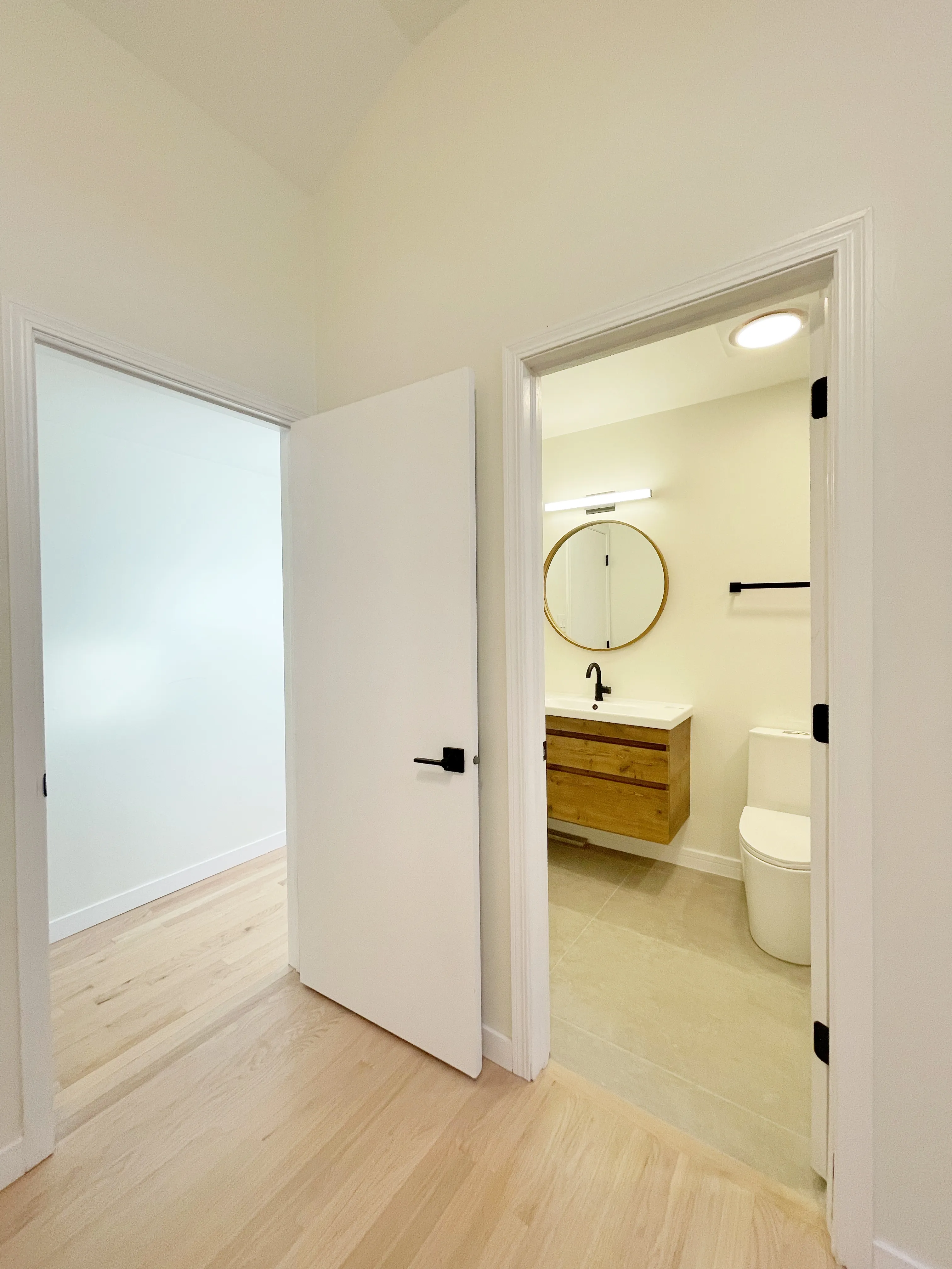 516 S Campbell Ave, Chicago,  60612, USA 60612-unit#3-chicago-IL