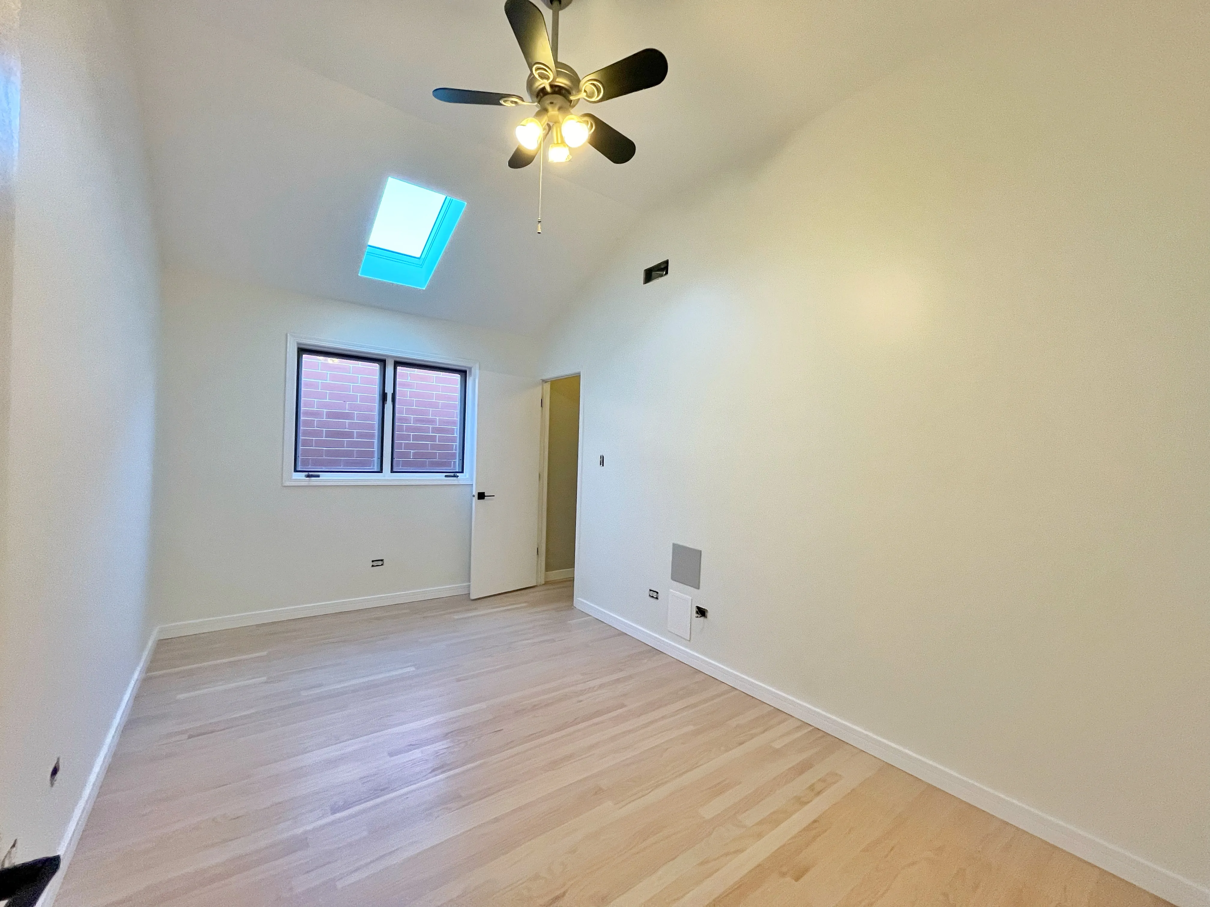 516 S Campbell Ave, Chicago,  60612, USA 60612-unit#3-chicago-IL